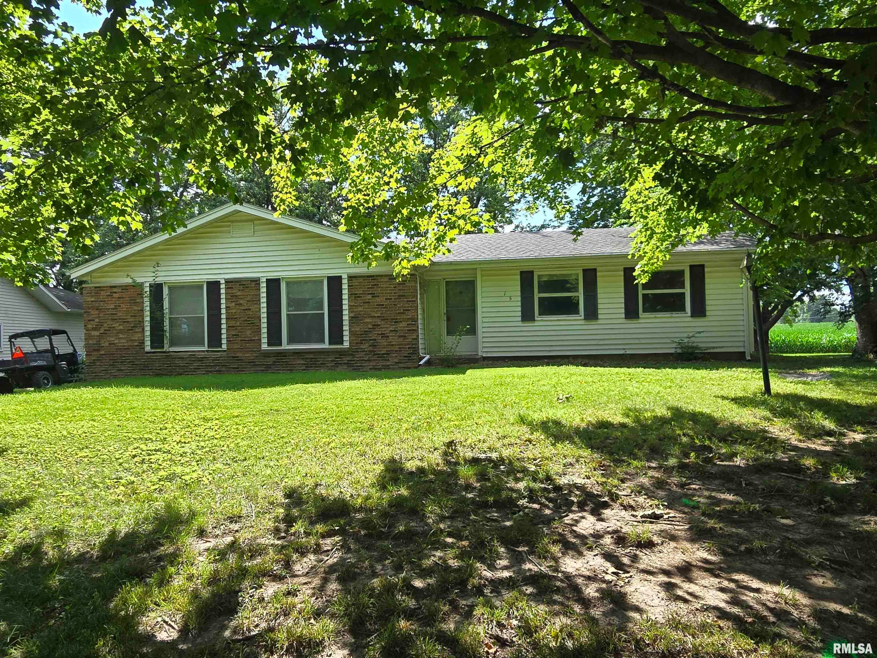 15 Hillcrest Drive — photo
