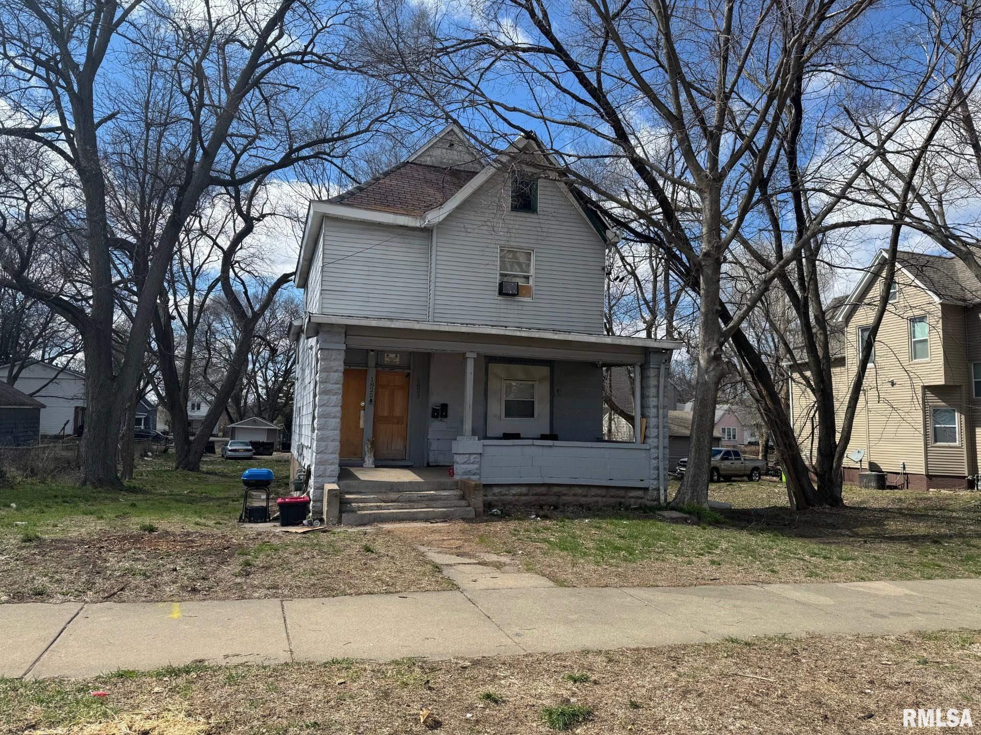 1823 1825 Linn Street — photo