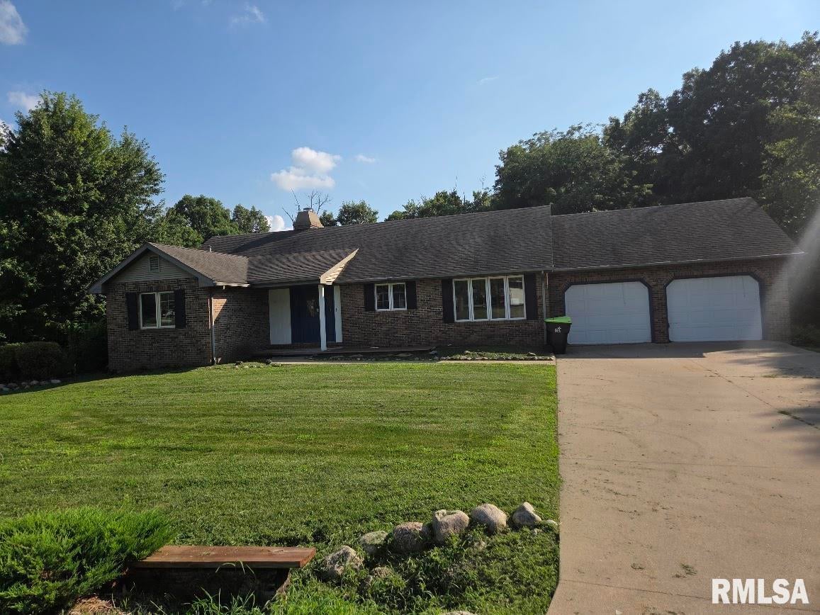 704 Bayside Circle — photo