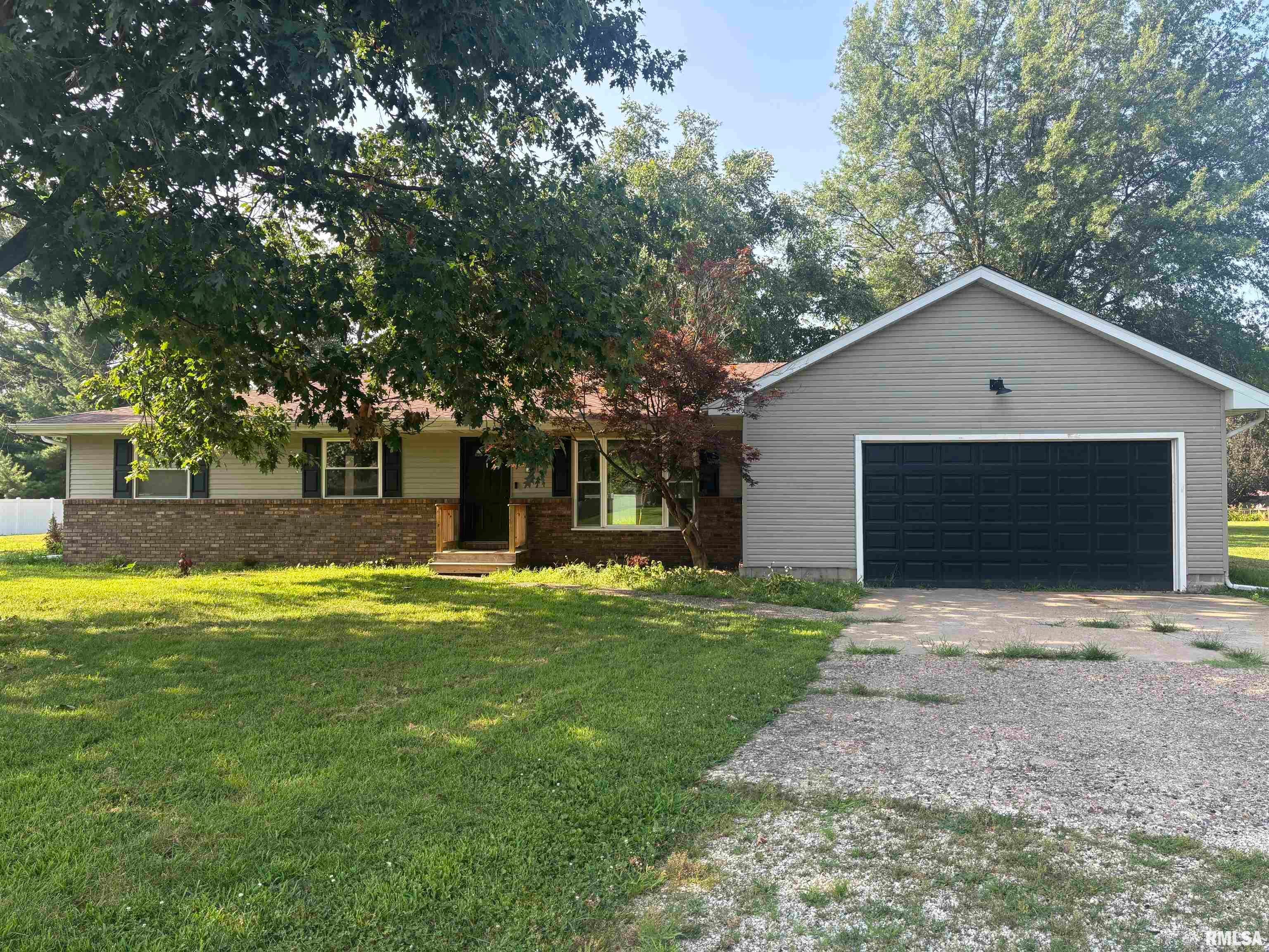 13427 N Dover Lane — photo