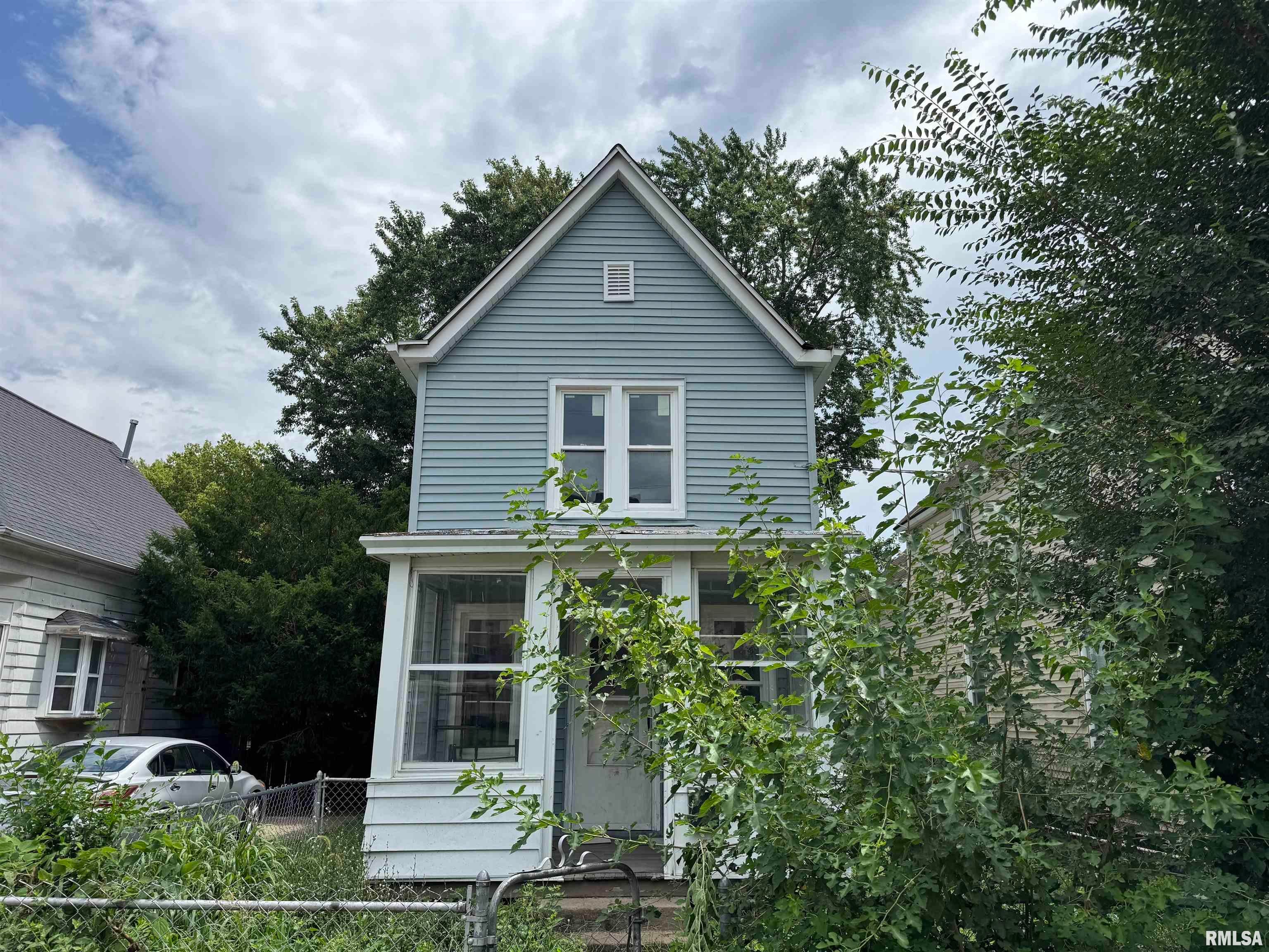 920 S Matthew Street — photo