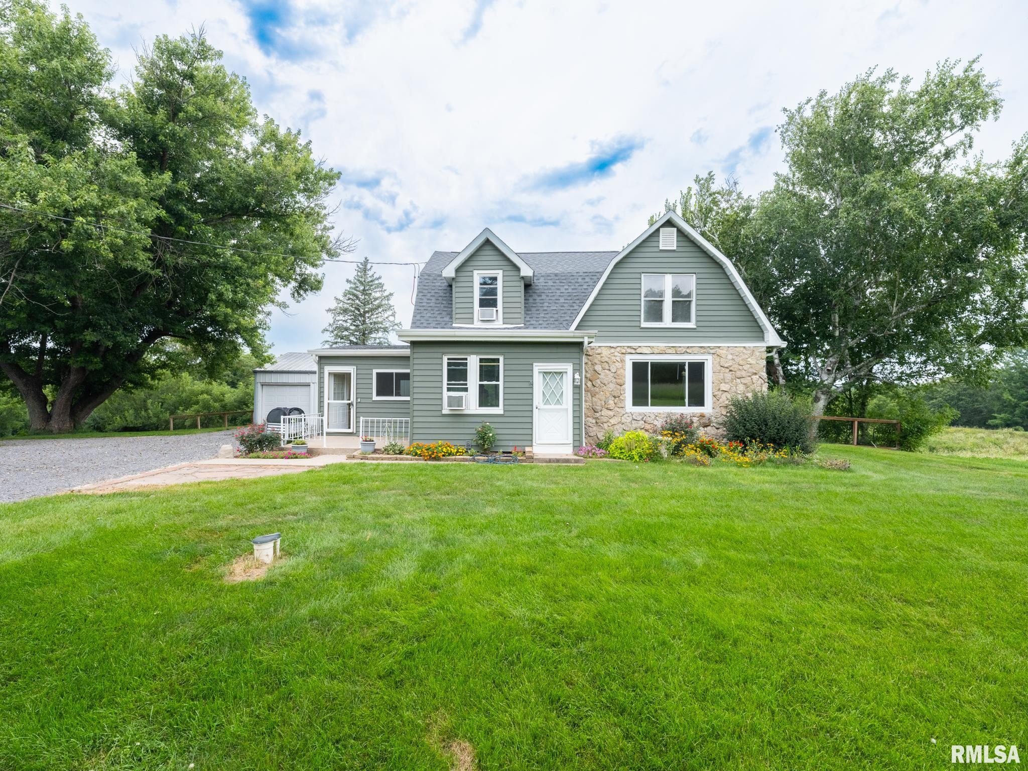 9713 W RIEKENA Road, Mapleton, IL 61547