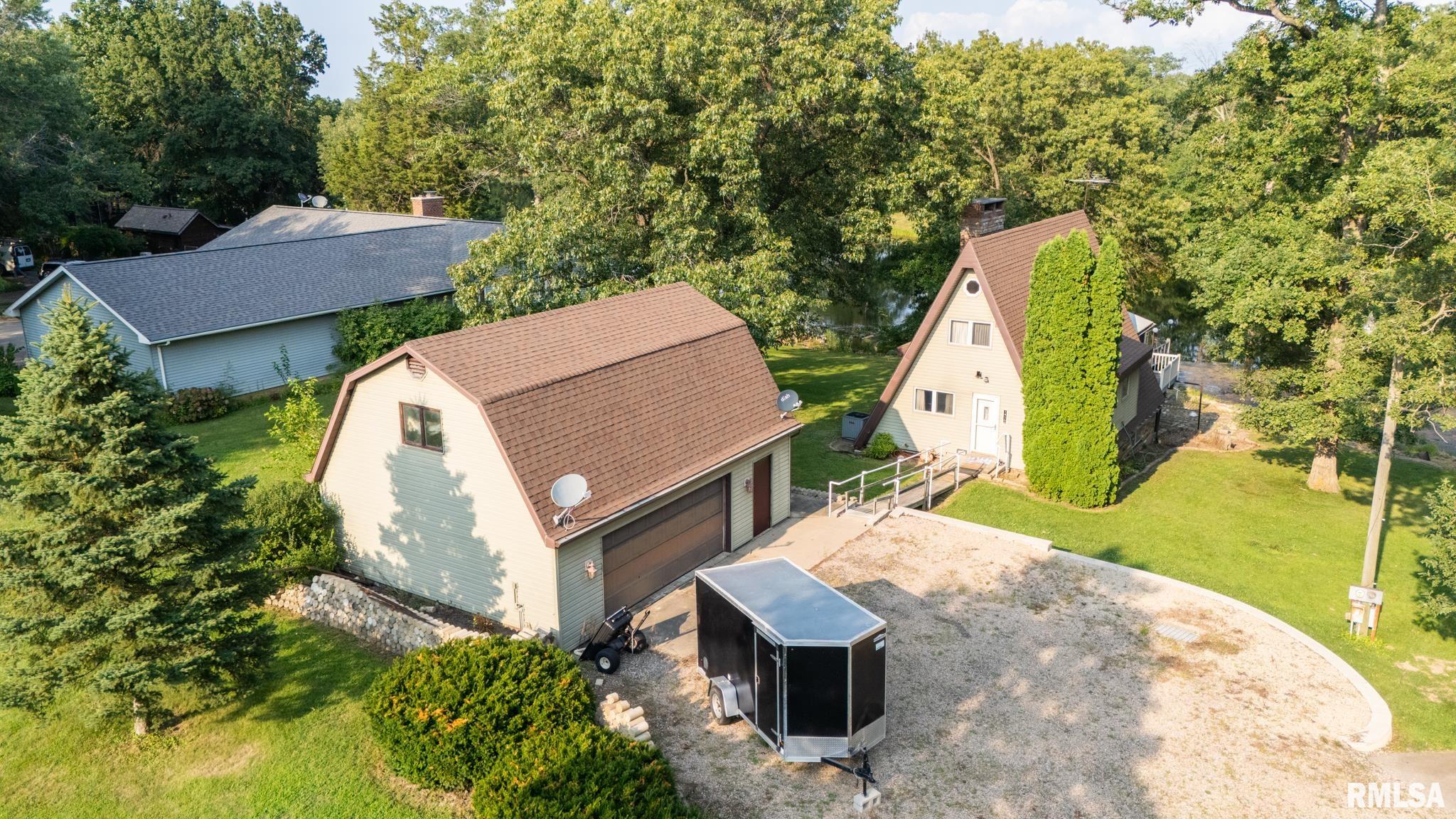 1416 N Holiday Lane — photo