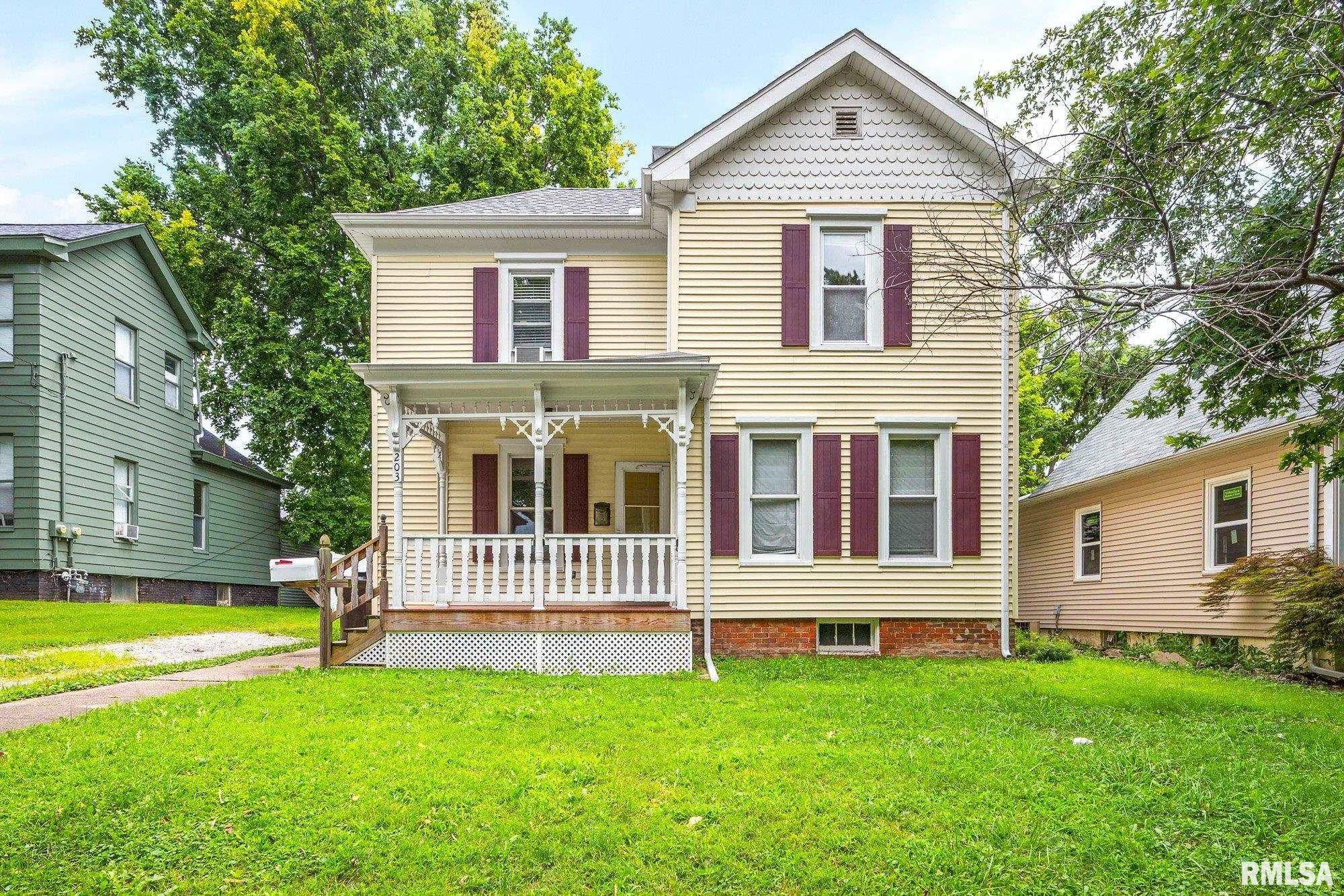 203 S Elm Street — photo