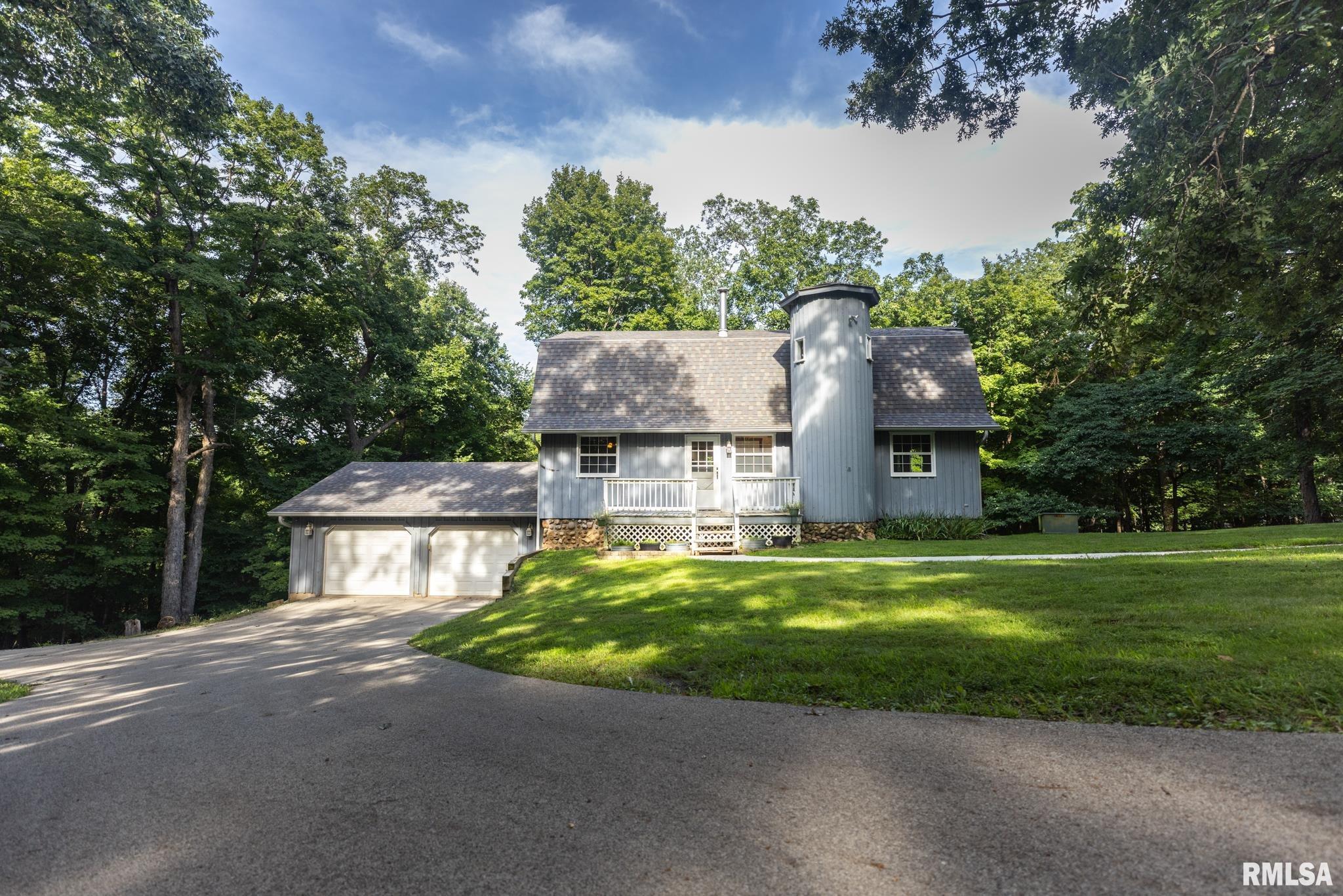 1374 N Forrest Drive — photo