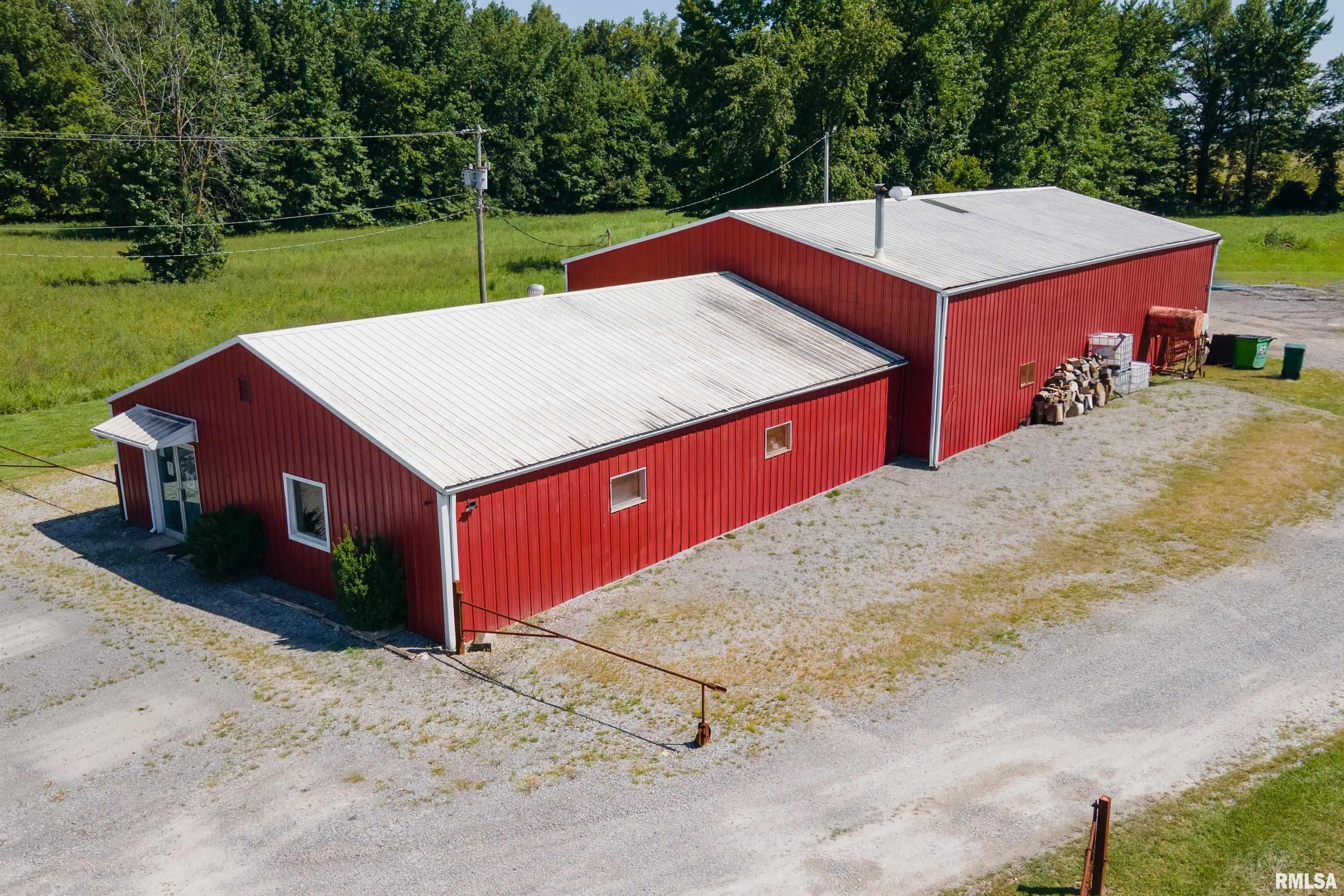 1421 N US 45 Highway — photo