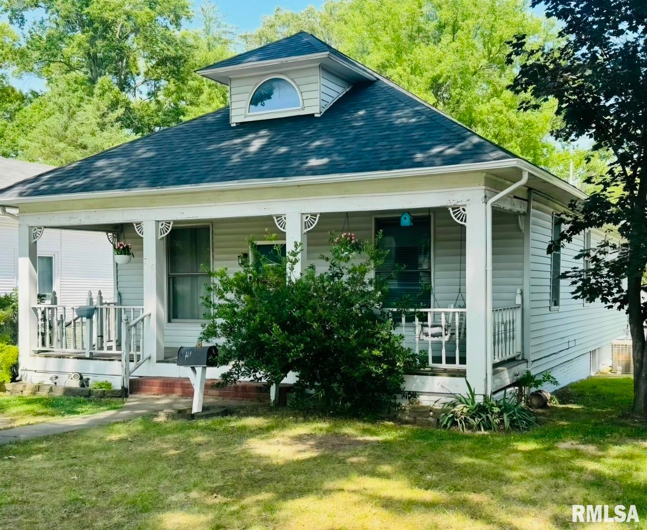 716 S McKinley Street — photo