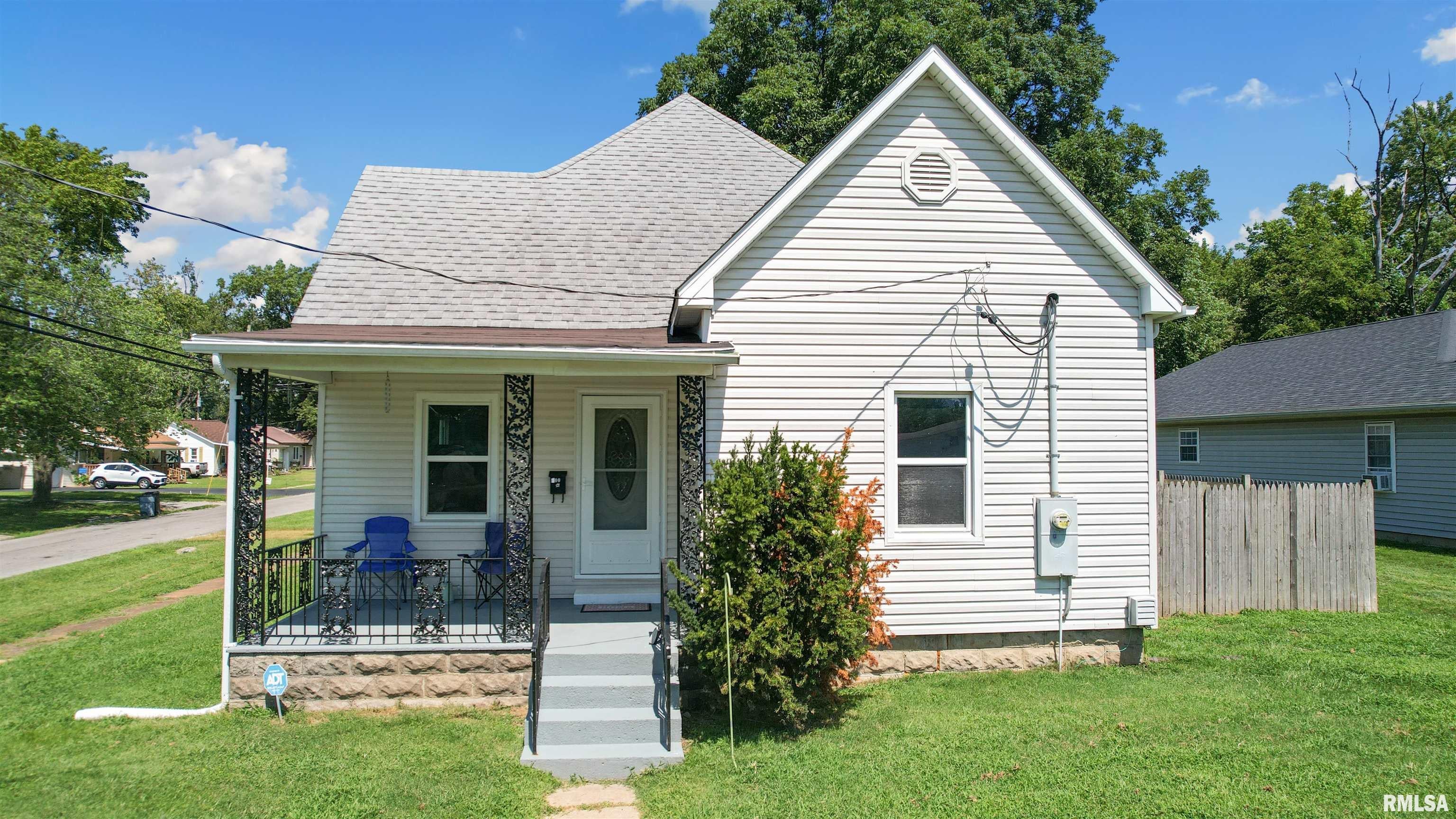 600 E Reeves Street, Marion, IL 62959