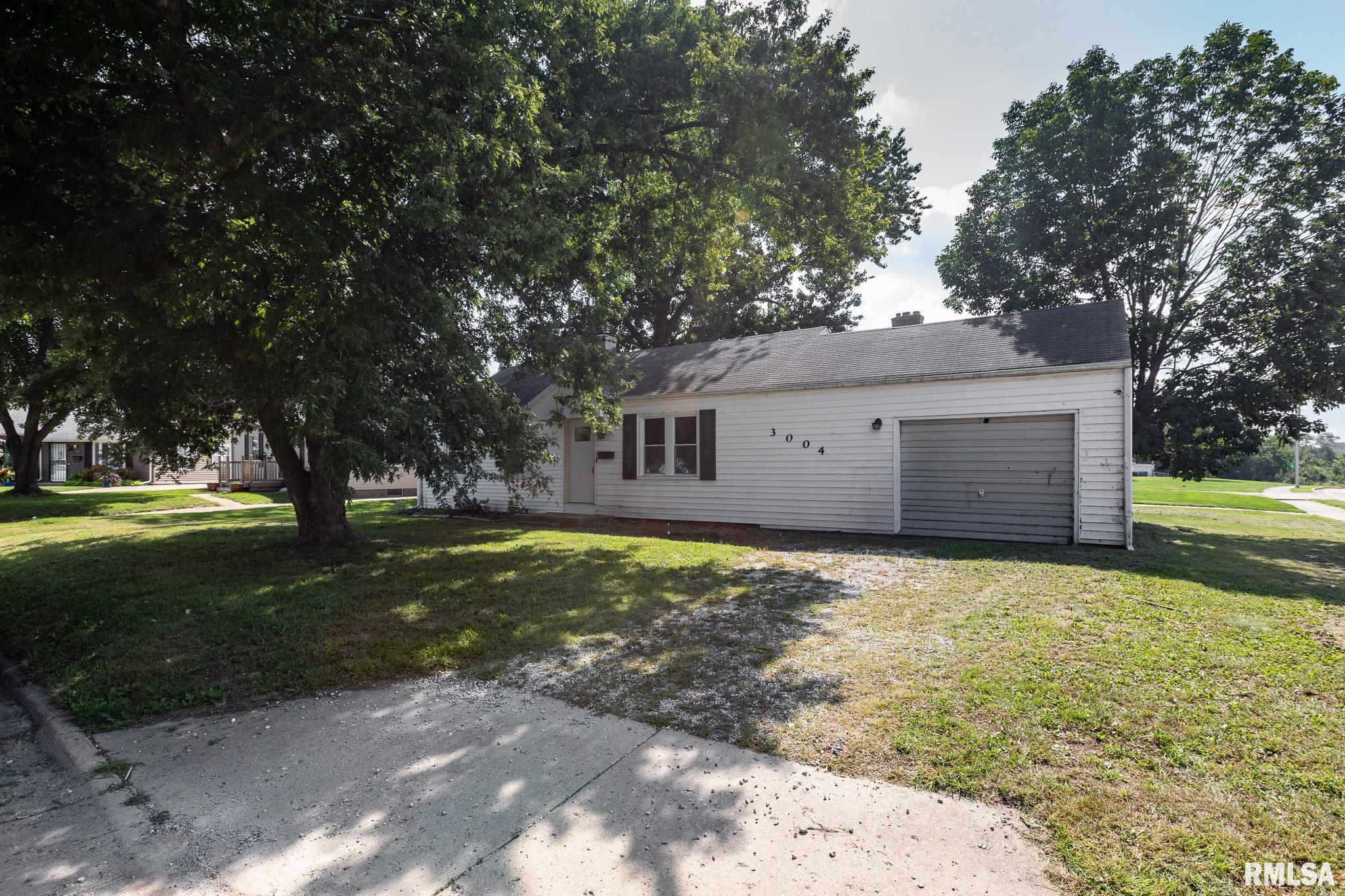 3004 N Wilson Drive — photo