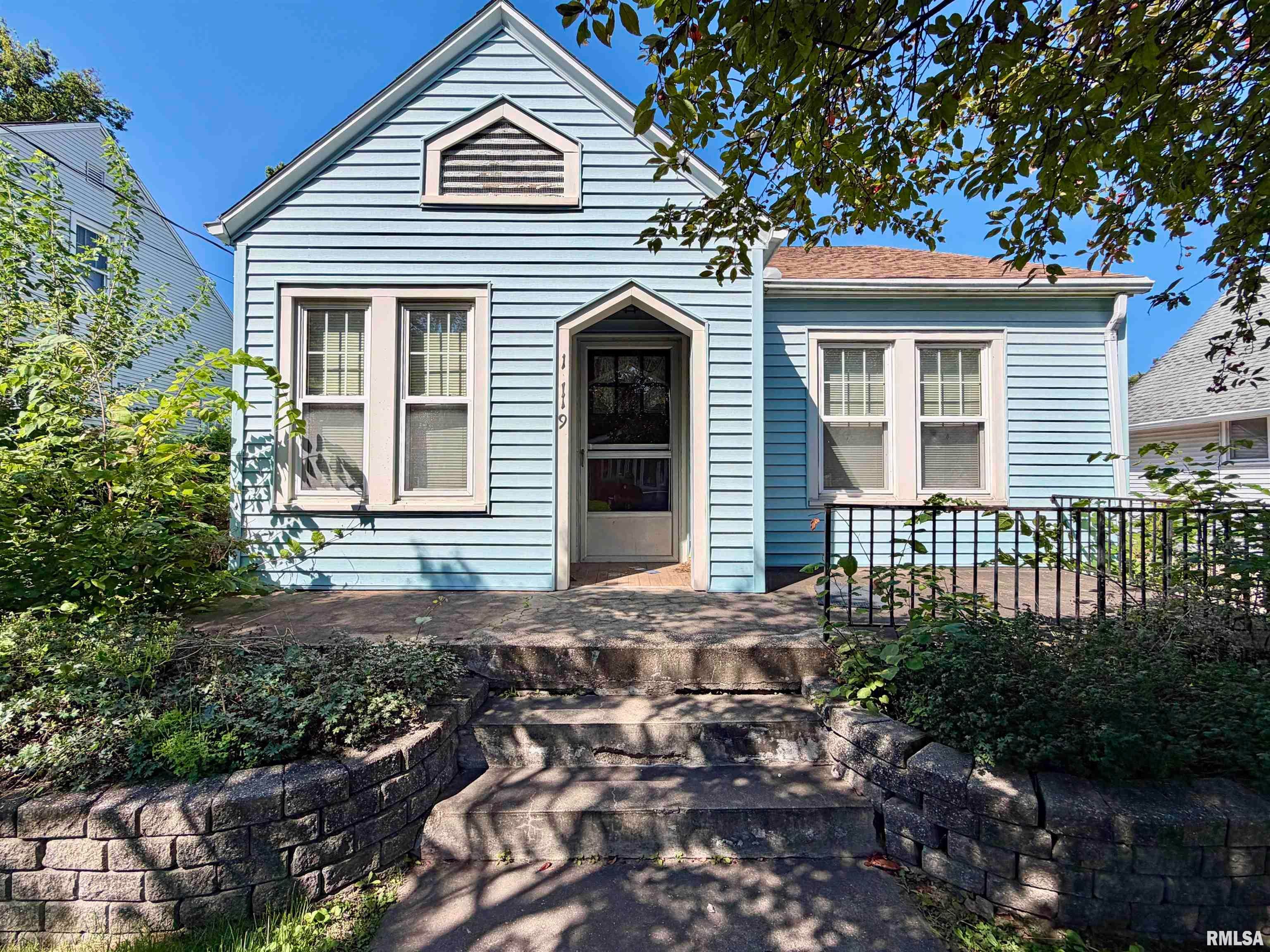 1119 S 6th Street — photo