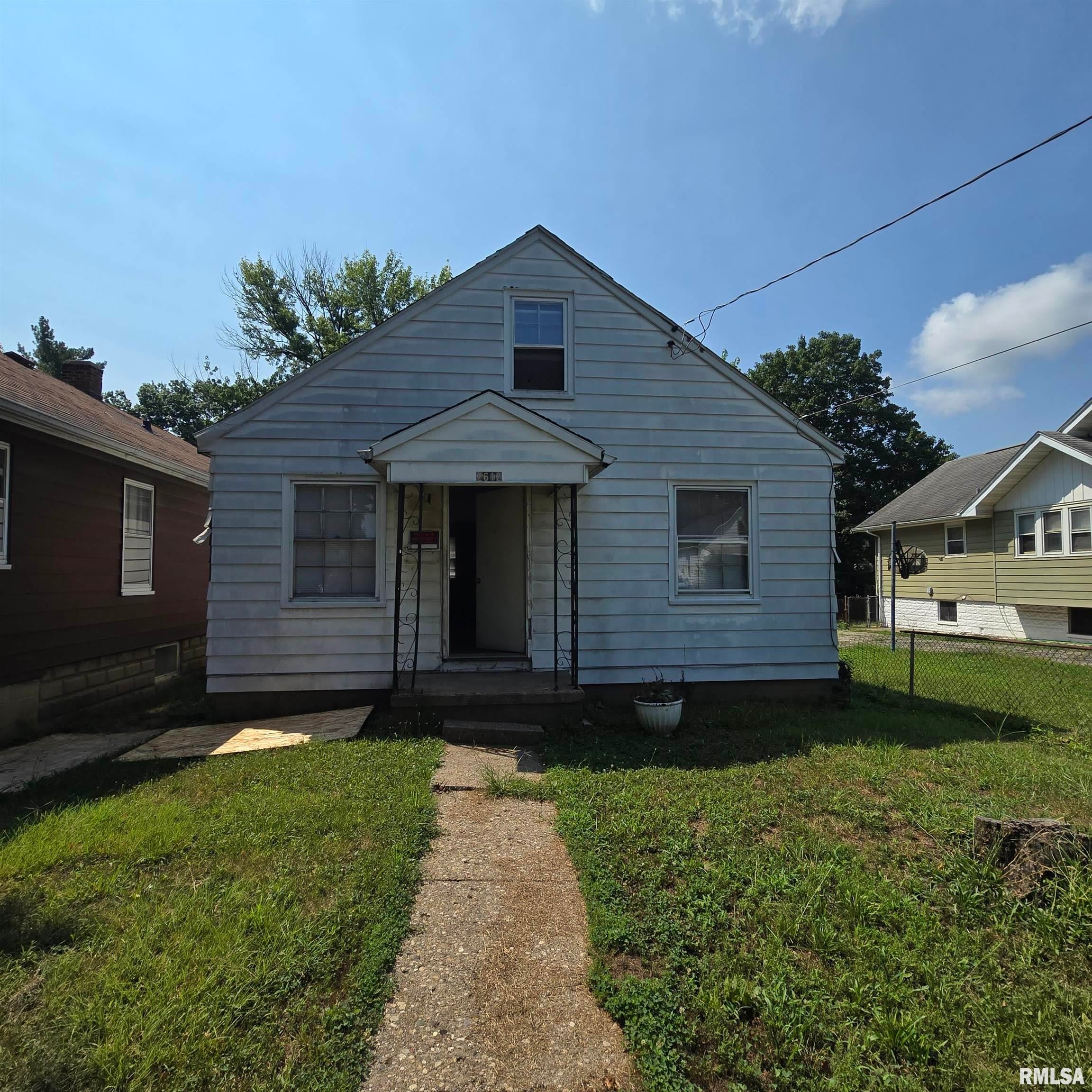 2612 W Latrobe Street — photo
