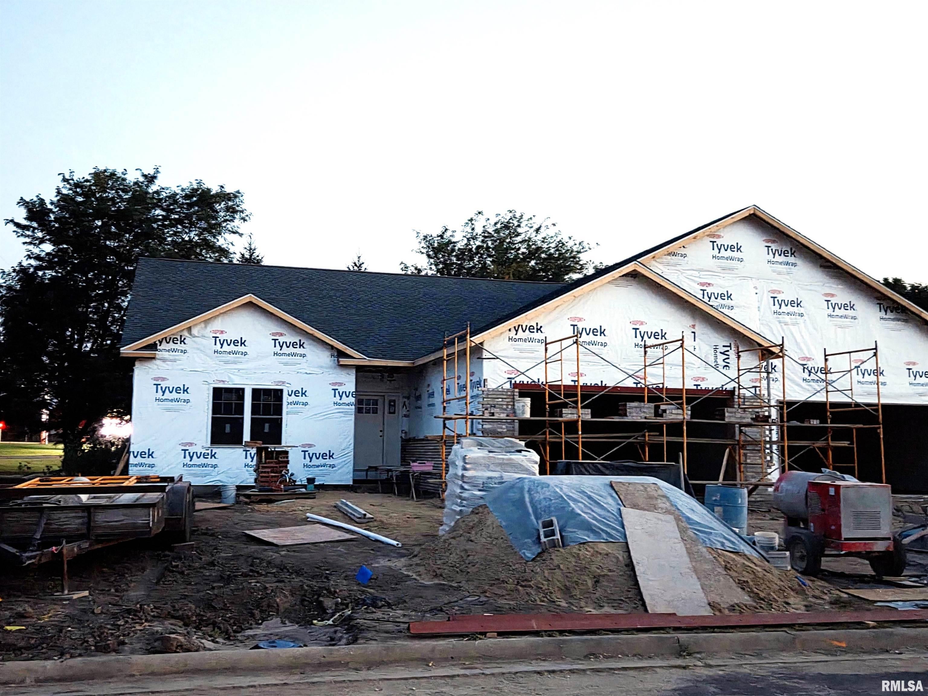 3702 W Eagle Point Drive — photo