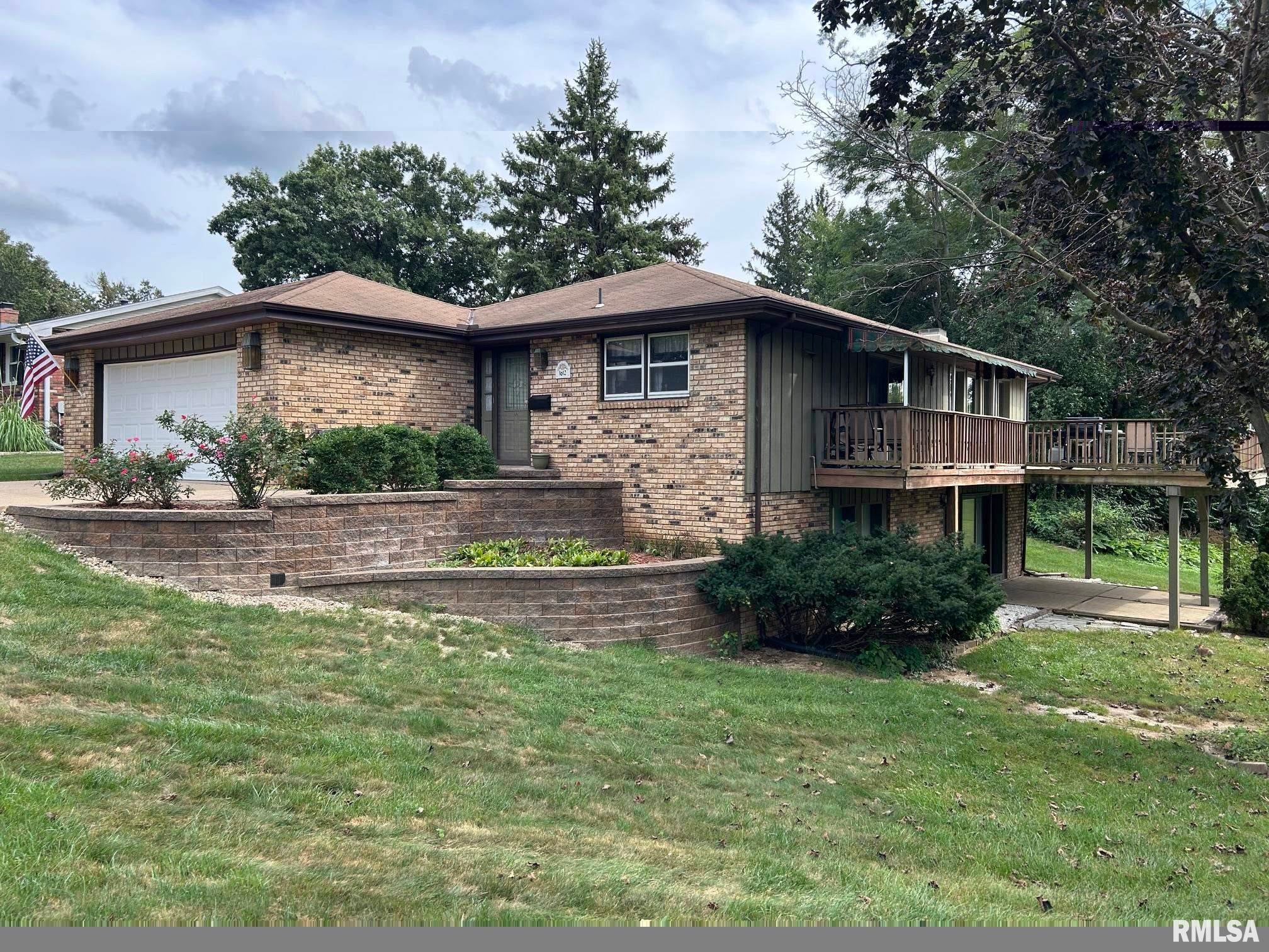 1612 Summit Drive — photo