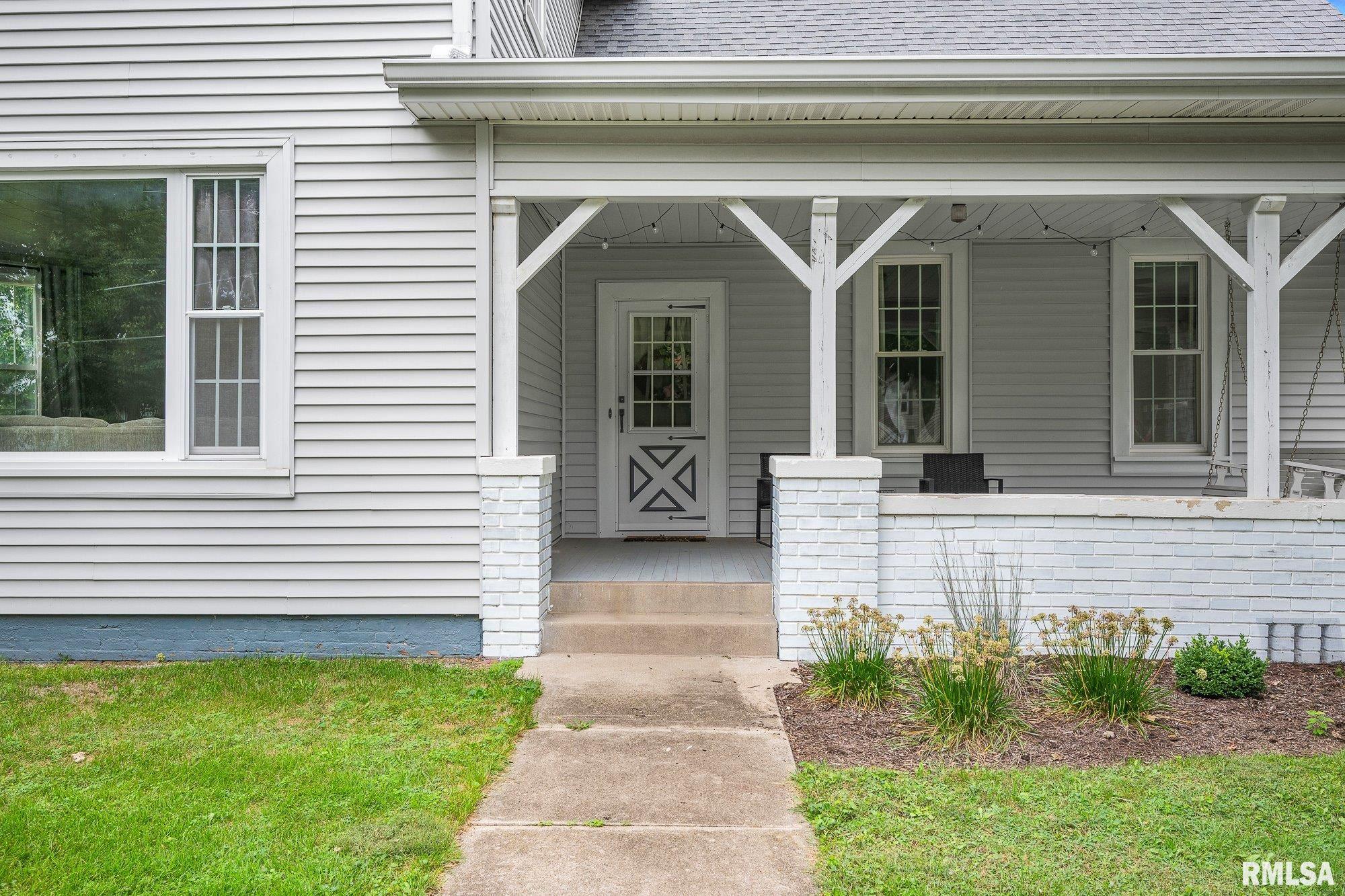 609 E 3RD Street, Delavan, IL 61734 — photo 3