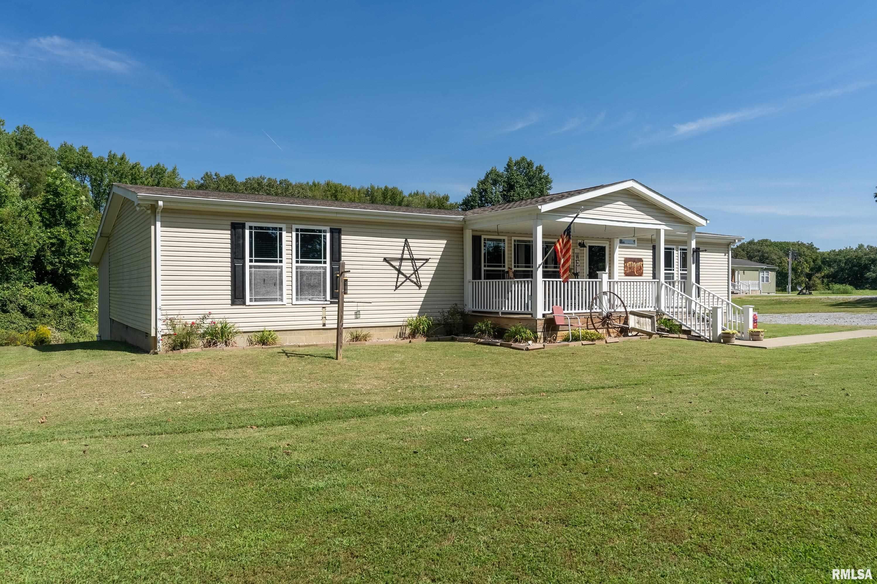 1390 Woolard Road, Eldorado, IL 62930 — photo 3