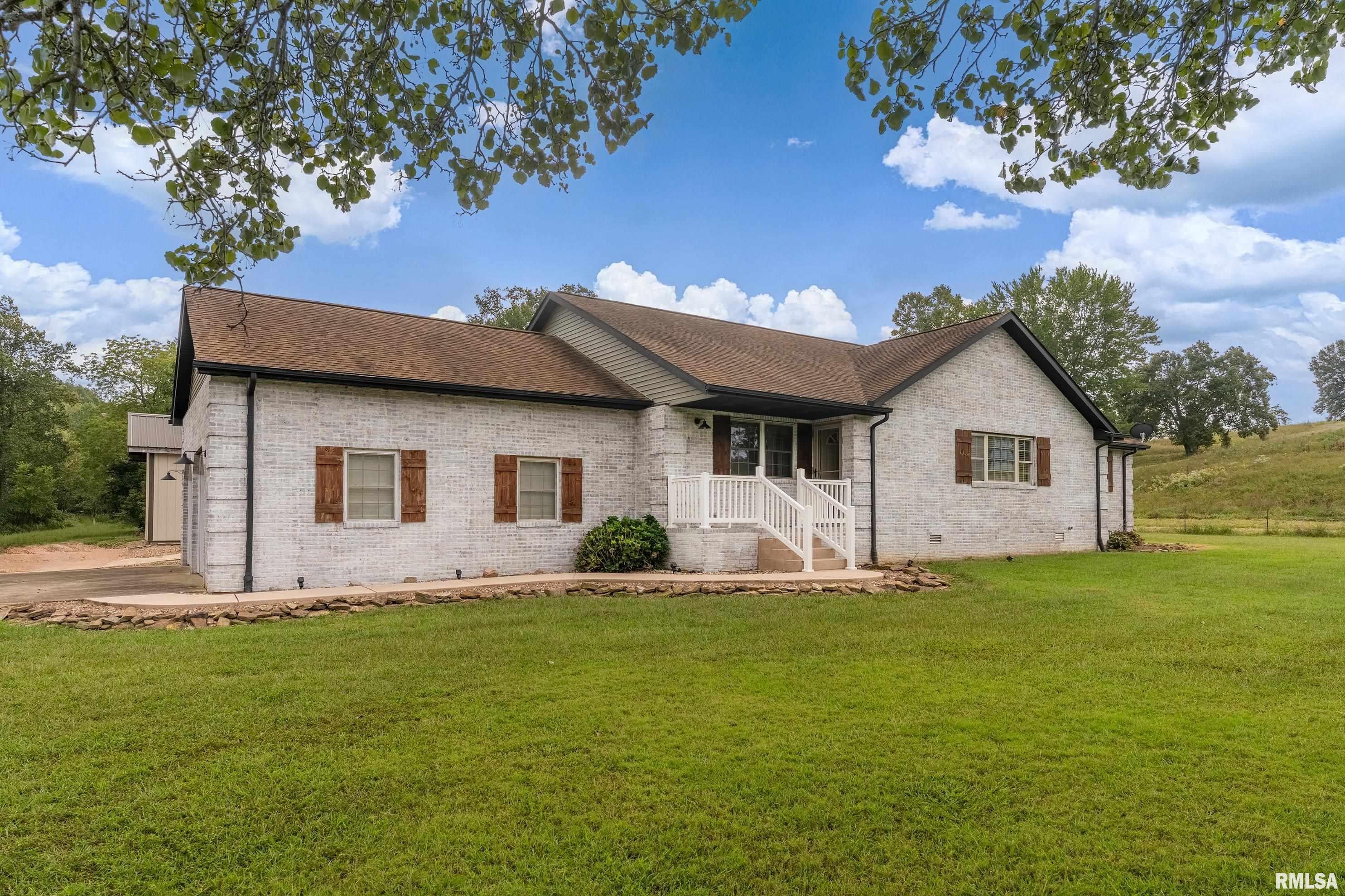 1122 S Wolf Creek Road — photo