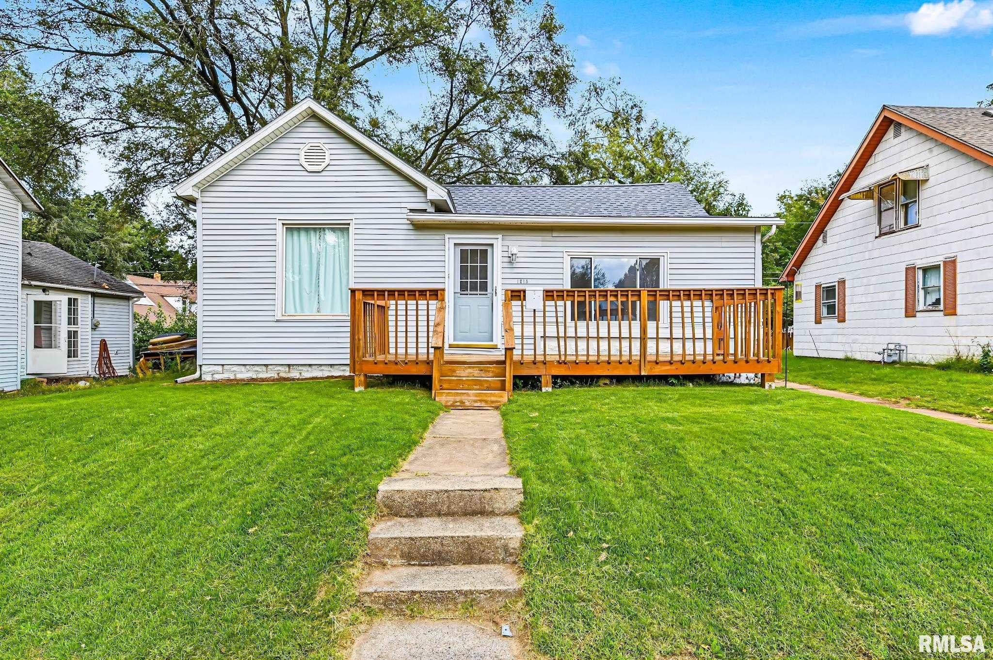 1215 Caroline Street — photo