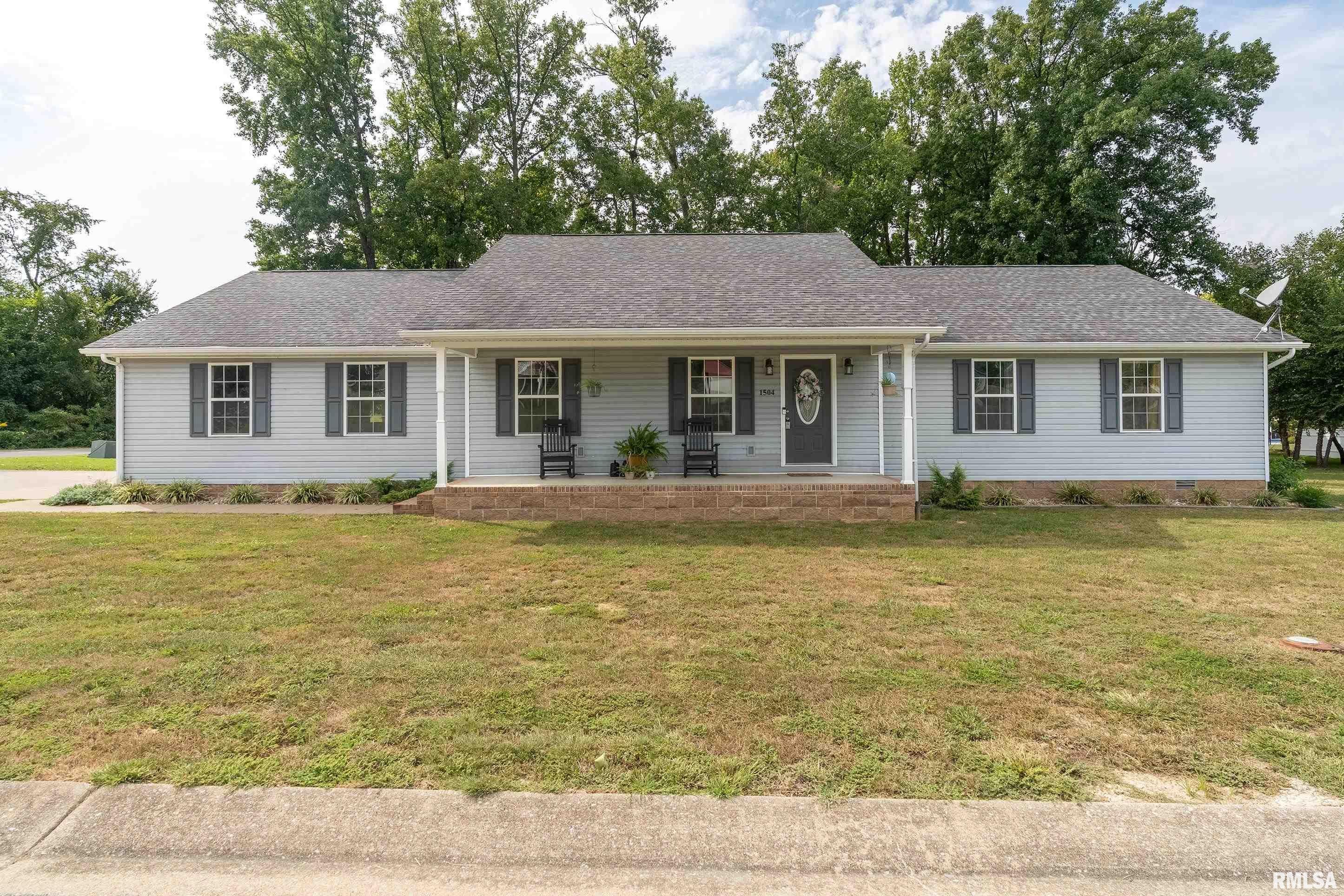 1504 Cardinal Drive — photo
