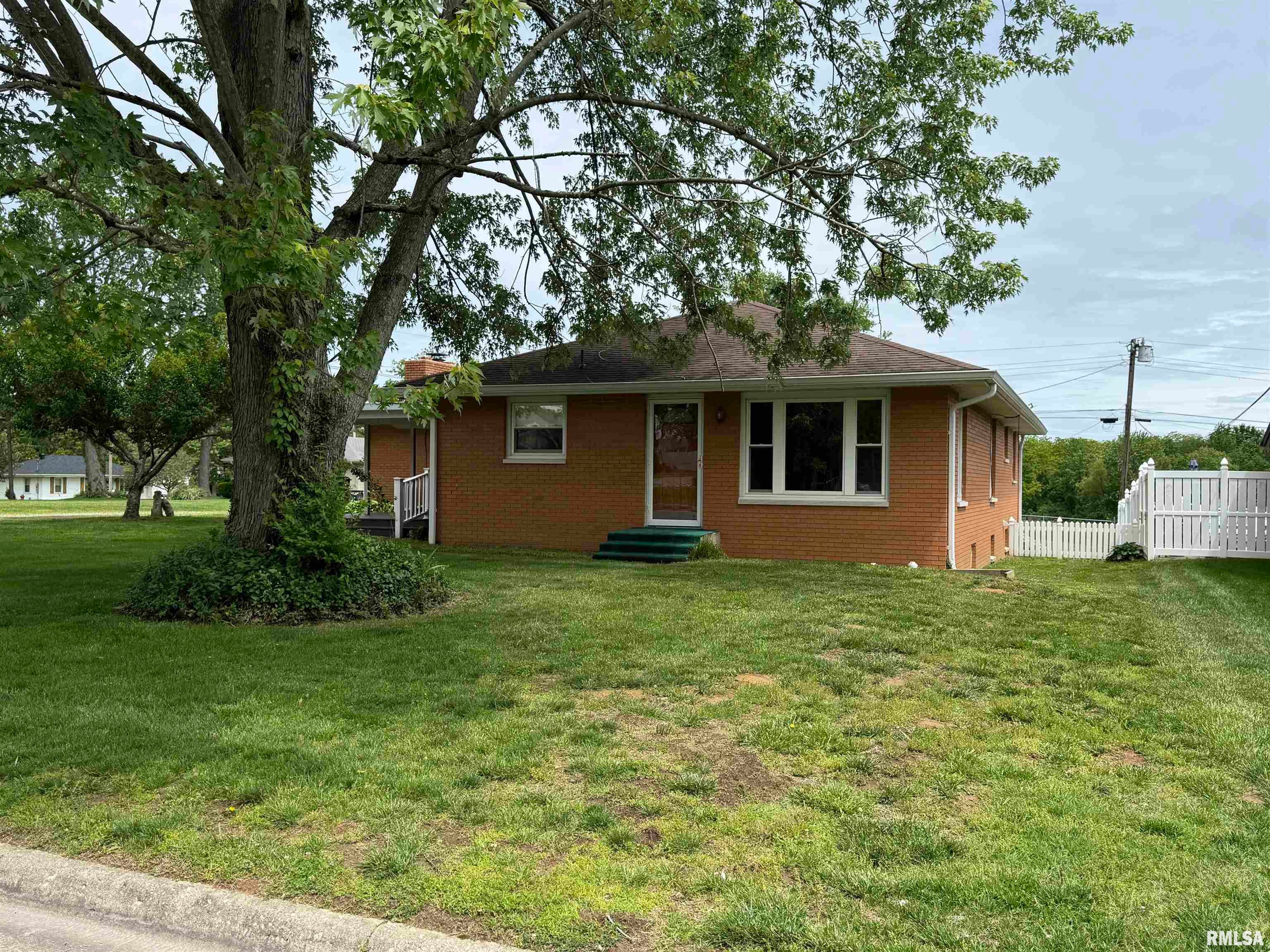 100 Belcher Drive — photo