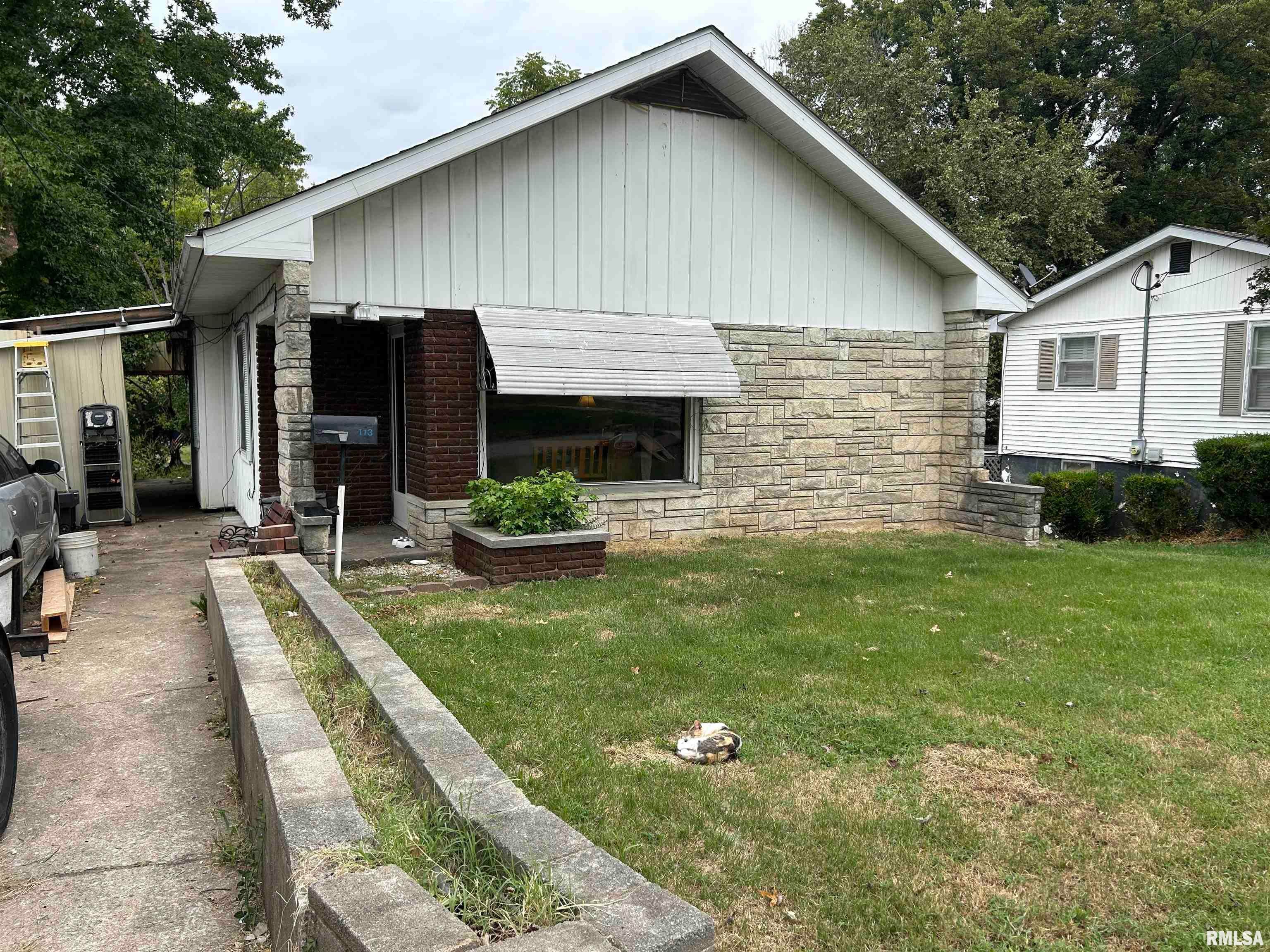 113 Douglas Street — photo