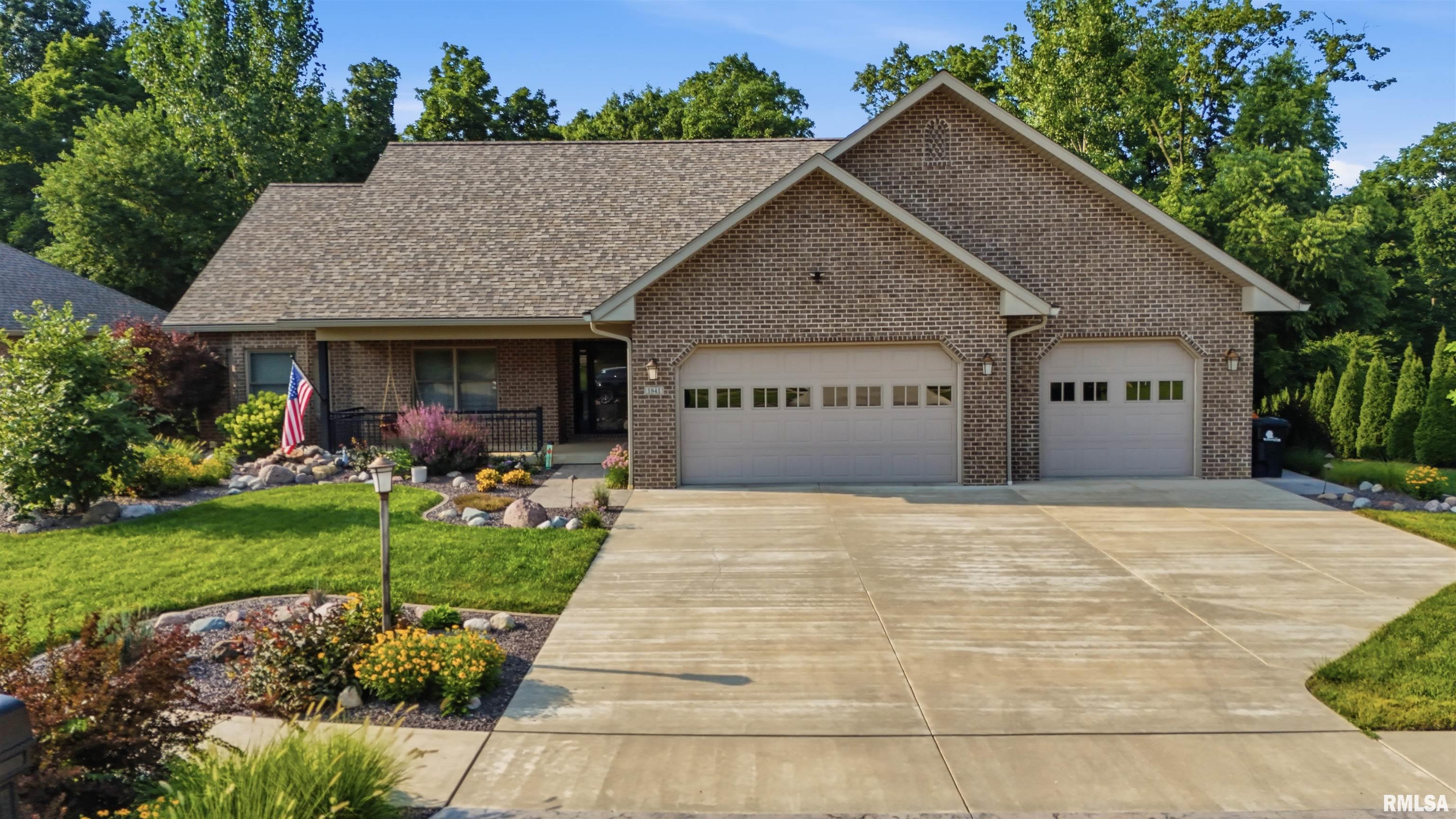 1841 AUTUMN Ridge, Washington, IL 61571 — photo 2