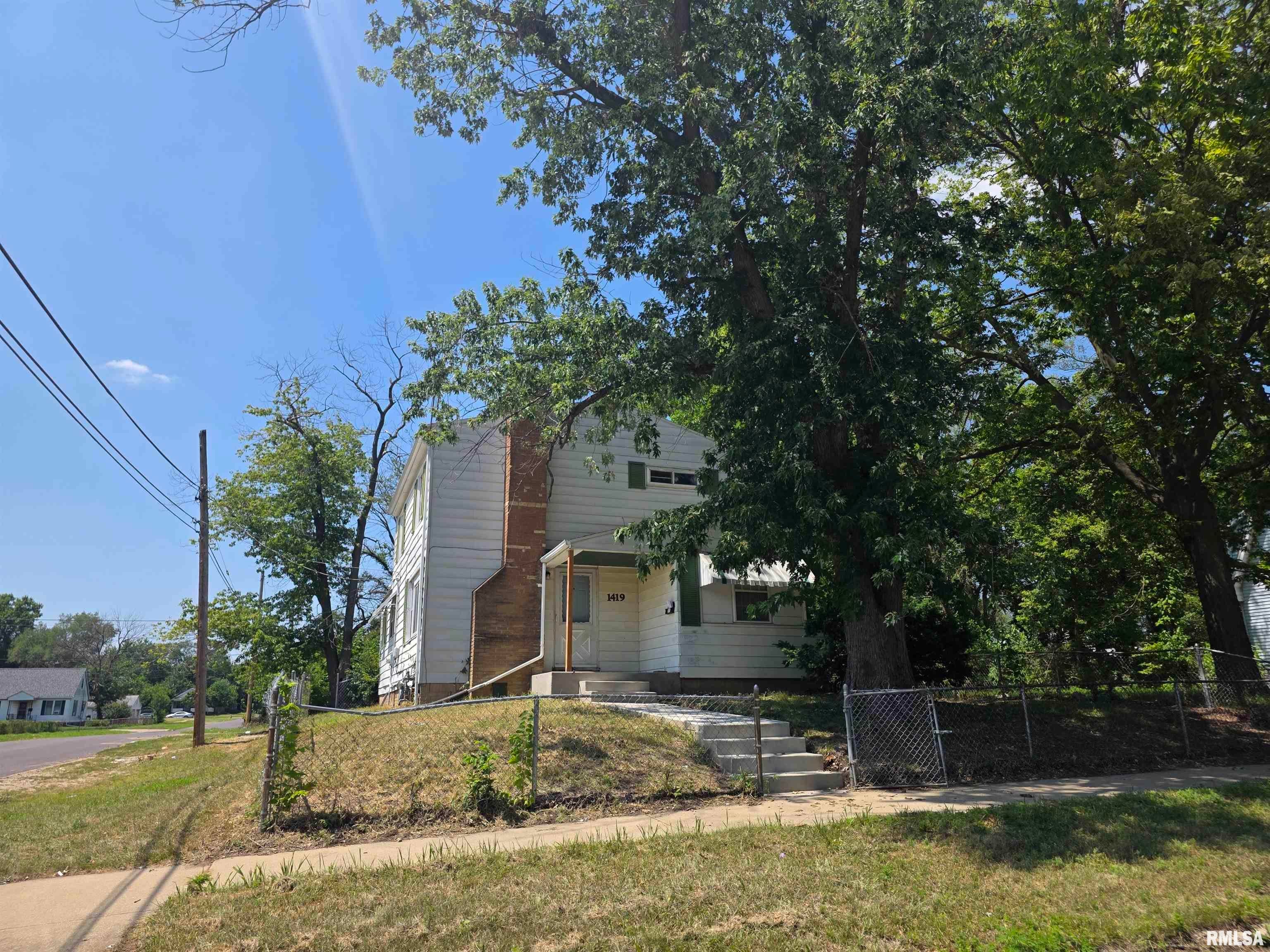 1419 S Westmoreland Avenue — photo