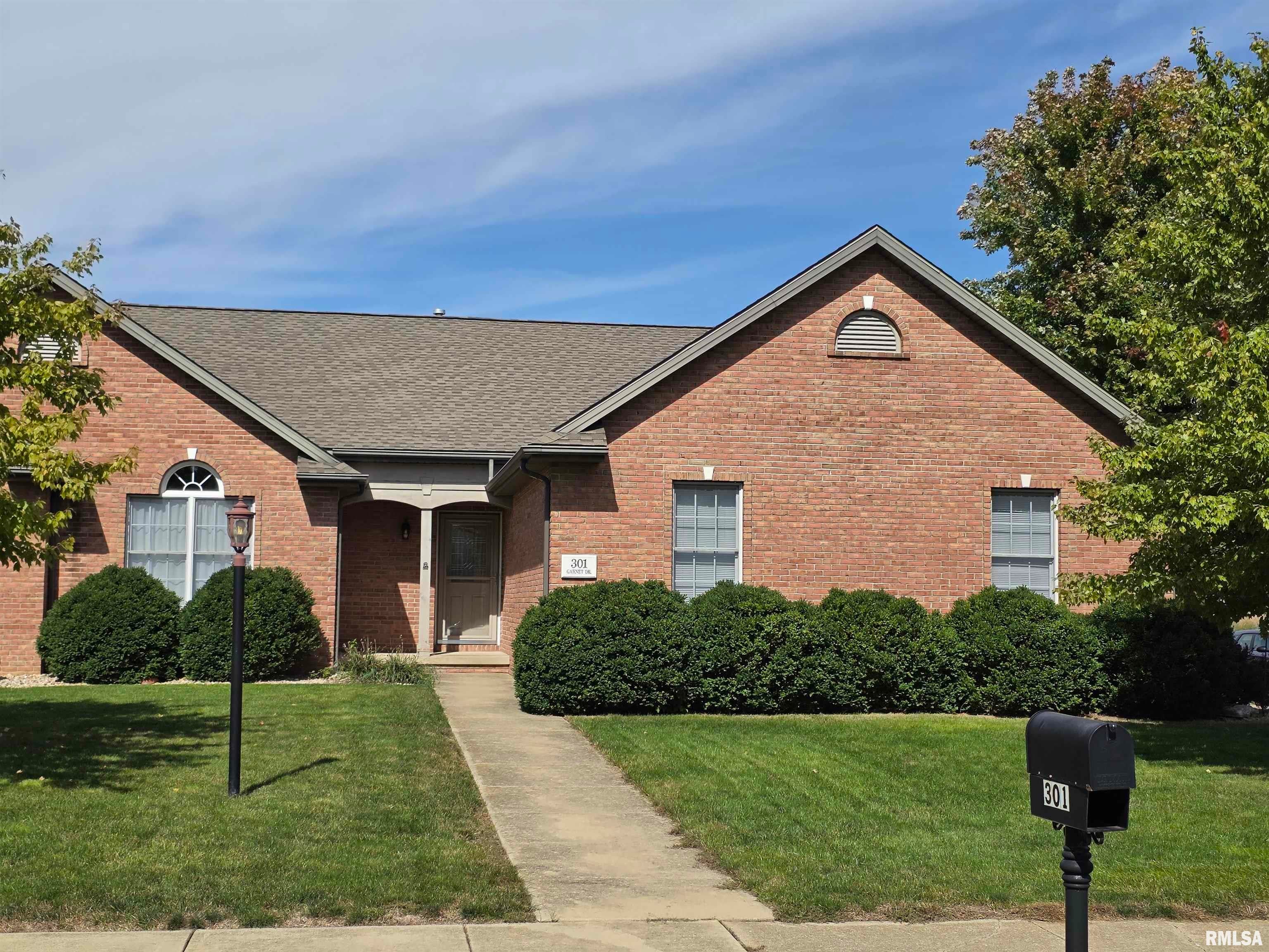 301 Garnet Drive 132-B — photo