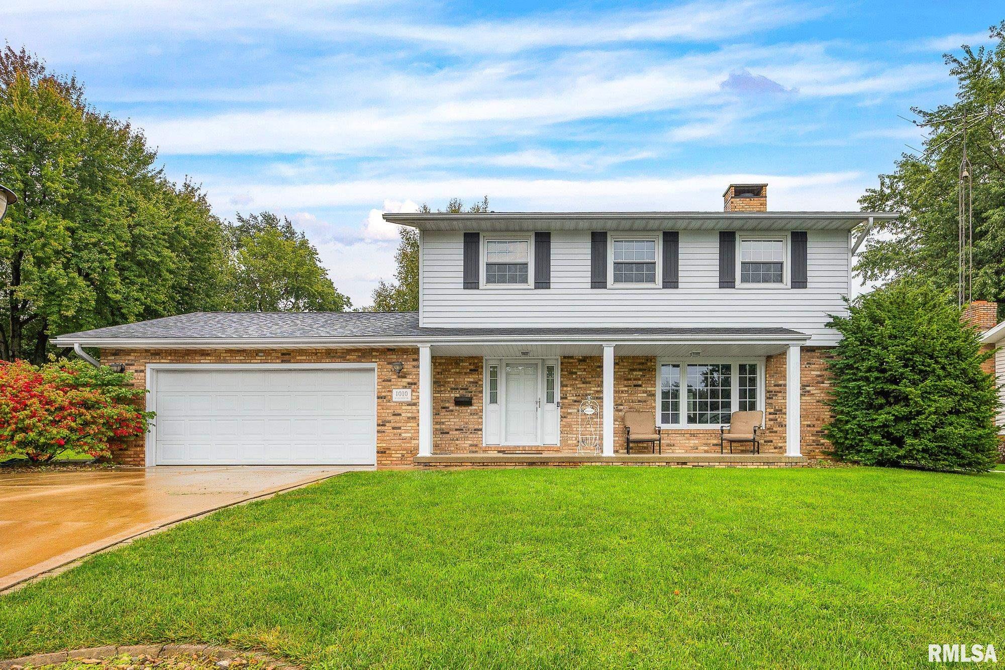 1010 Knollcrest Drive — photo
