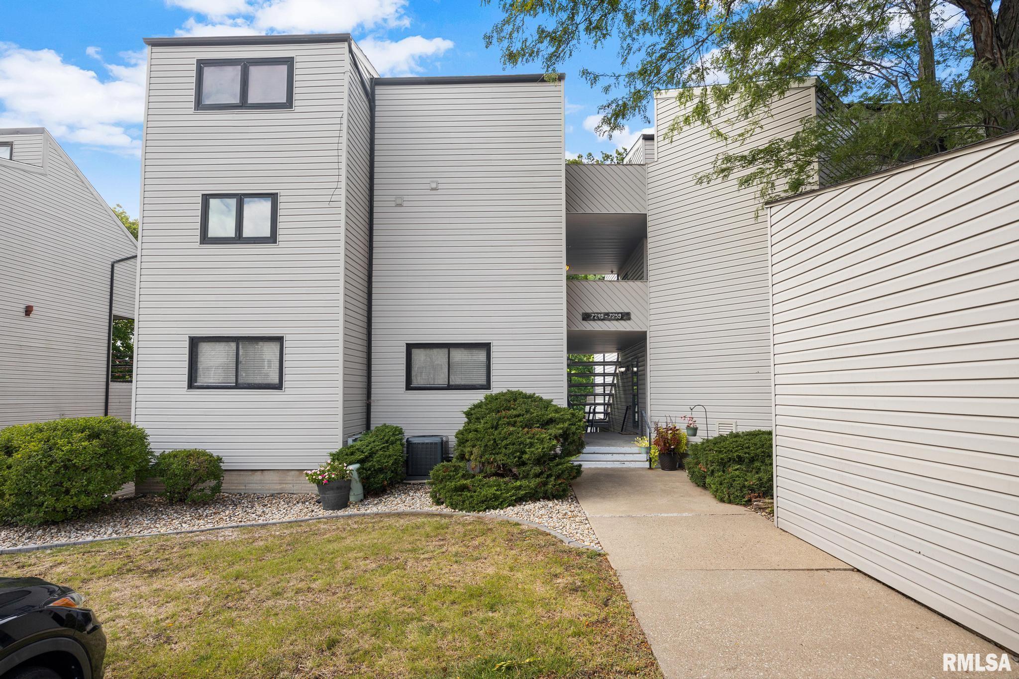 7255 N Lakeside Court 28 — photo