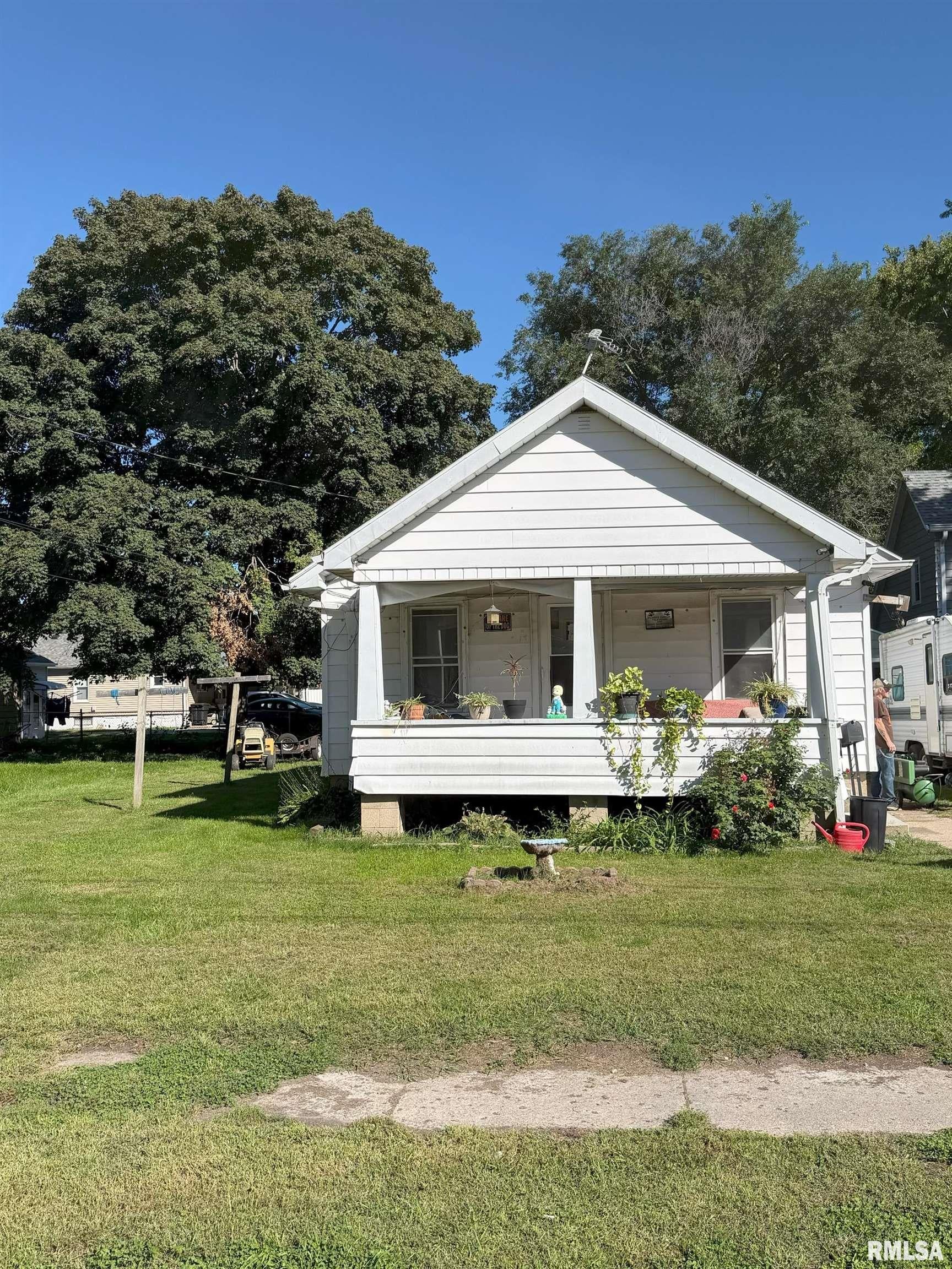 207 Franklin Street — photo