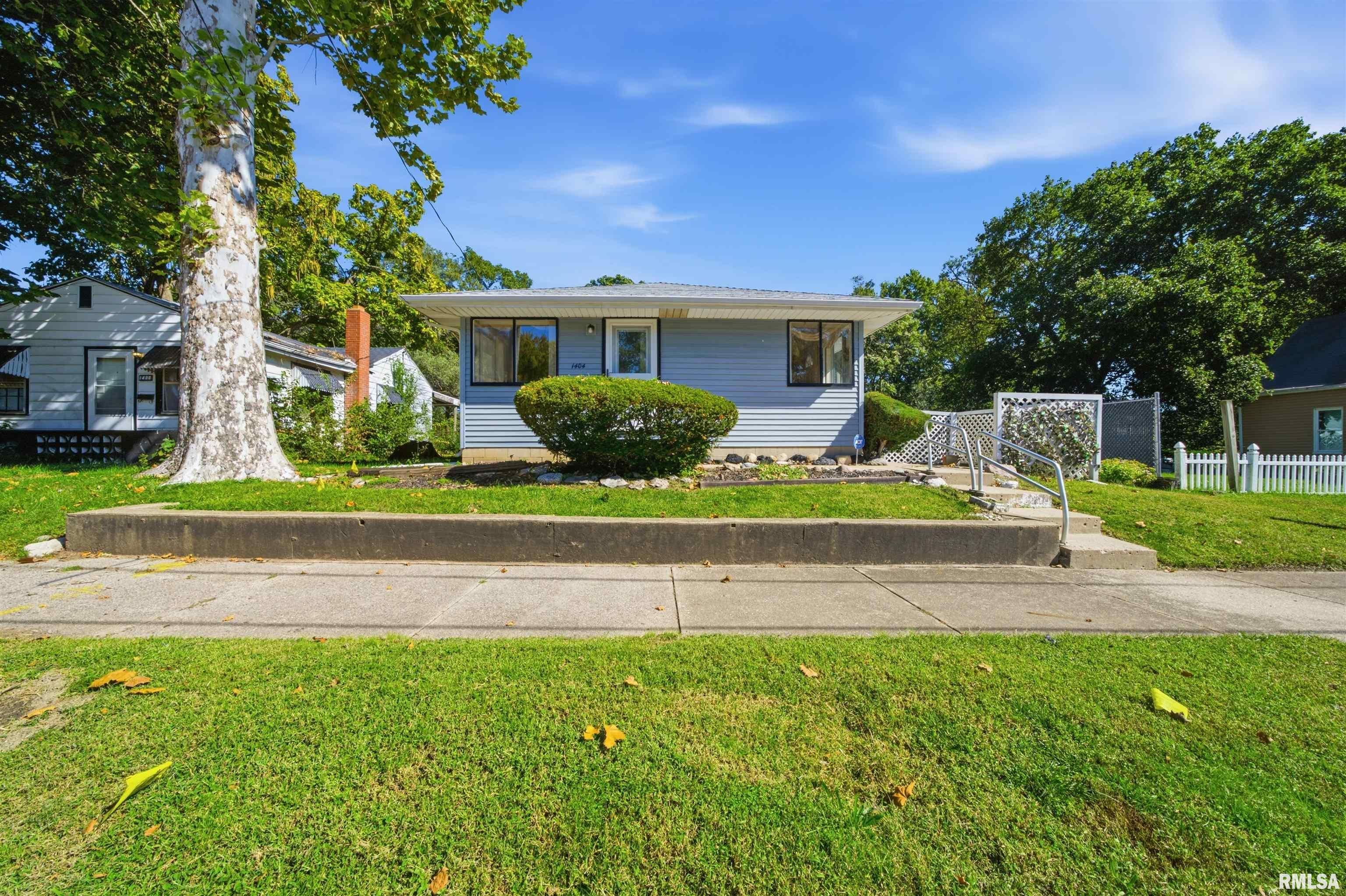 1404 S Westmoreland Avenue — photo