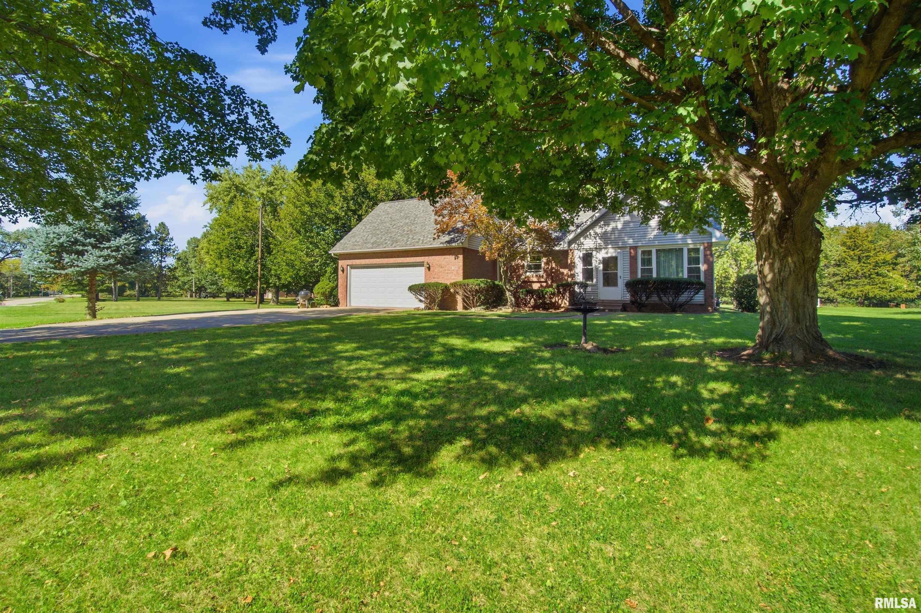 611 Woodland Knolls Road — photo