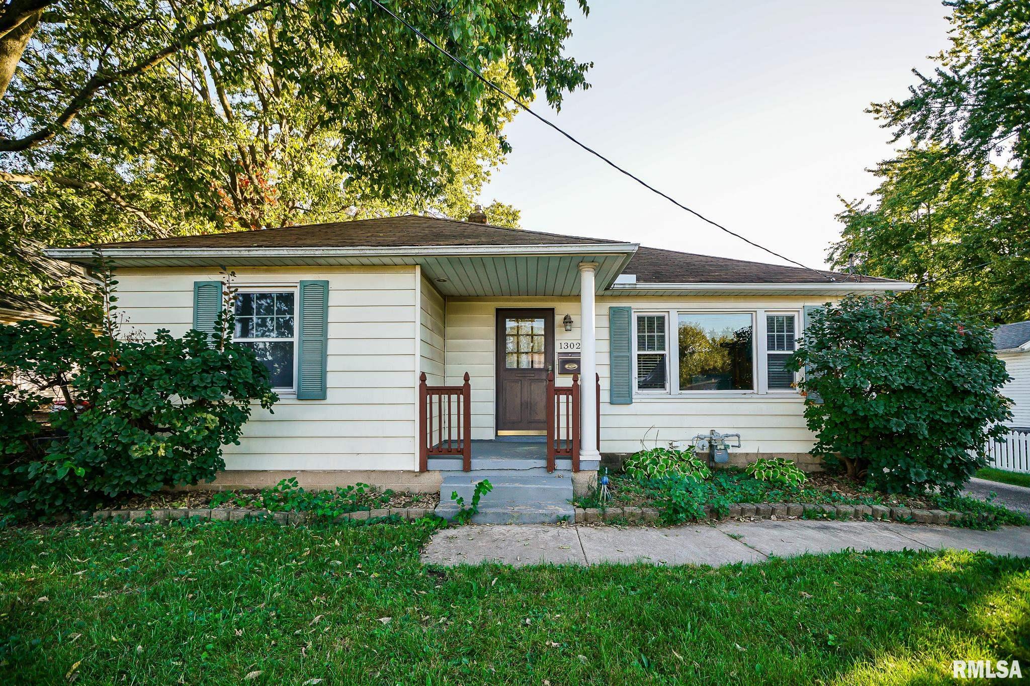 1302 Willow Street — photo