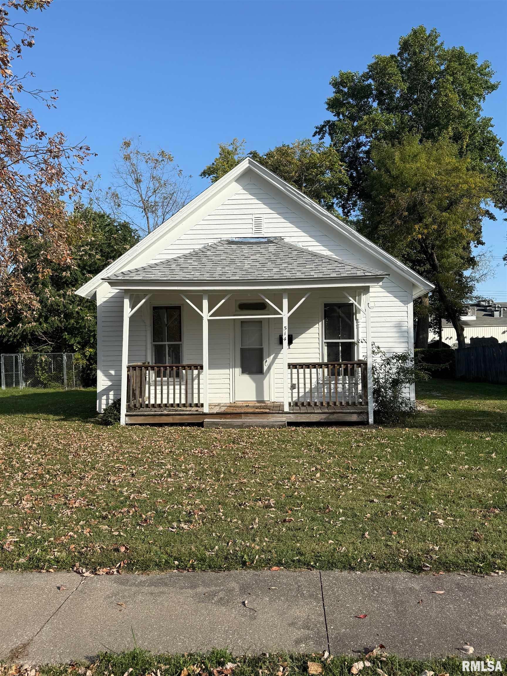 514 W Washington Street — photo