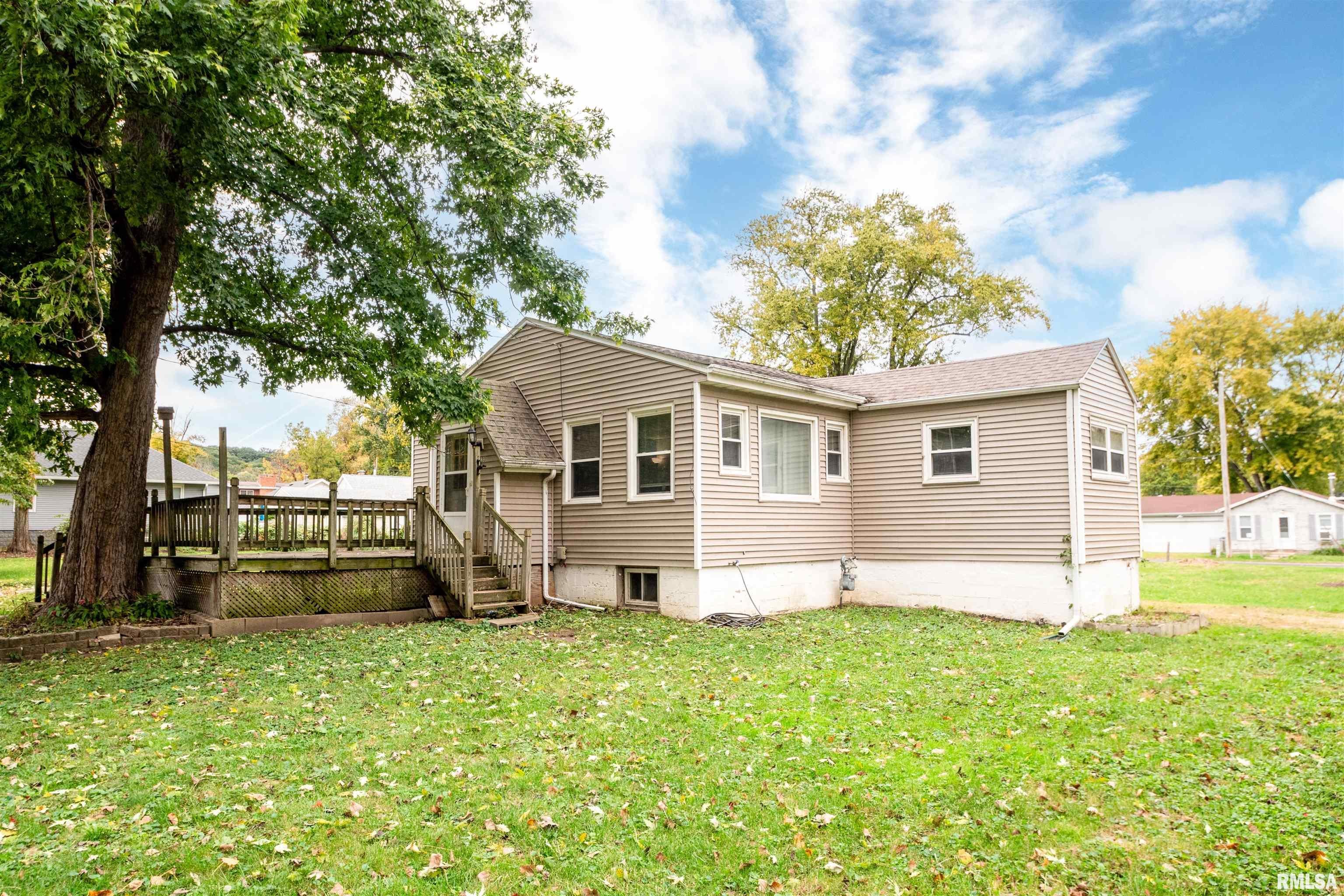 2133 E Linnett Street — photo