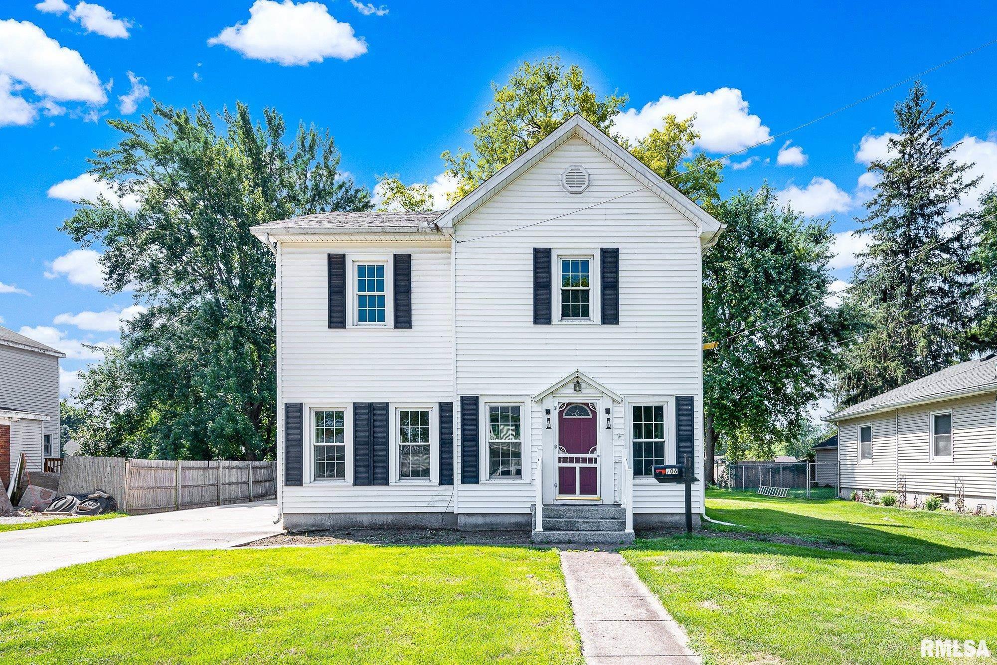 706 E Holland Street — photo