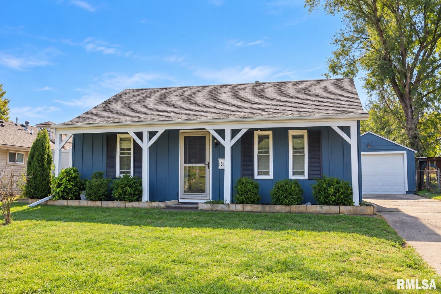 1516 Loretta Street — photo