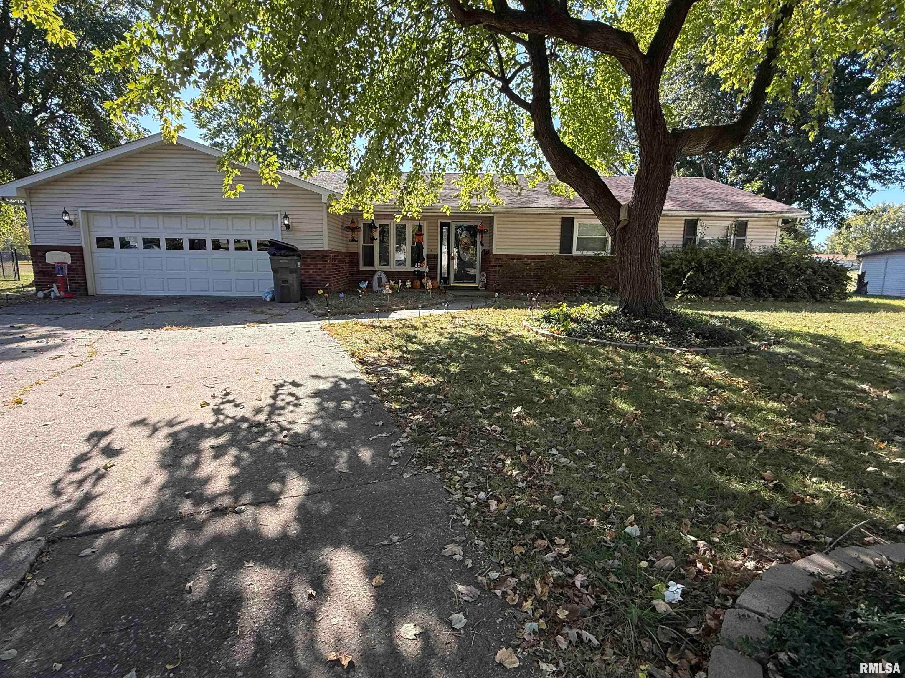 1012 Kimberly Court — photo
