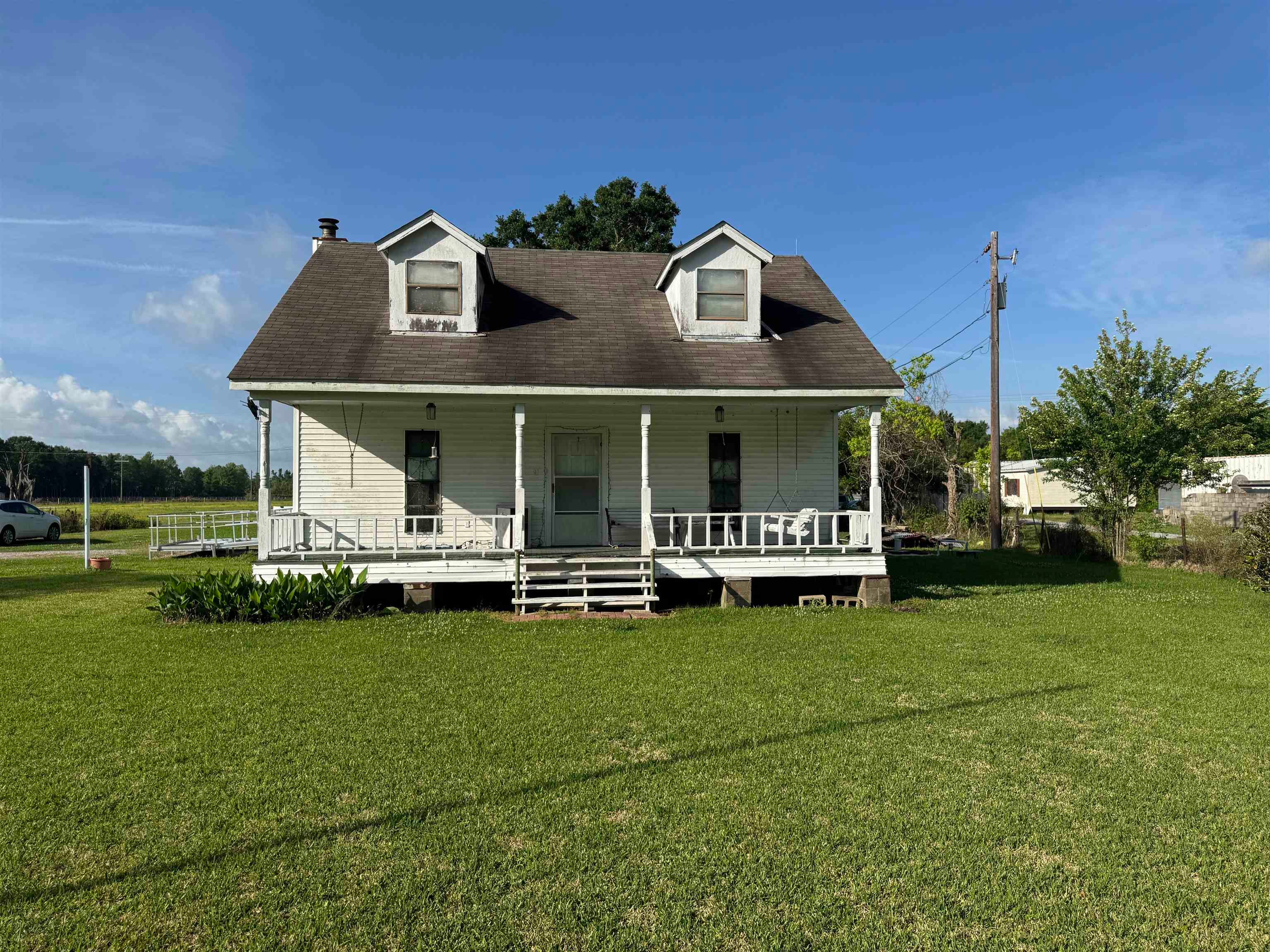 4935 Bayou Black Dr — photo