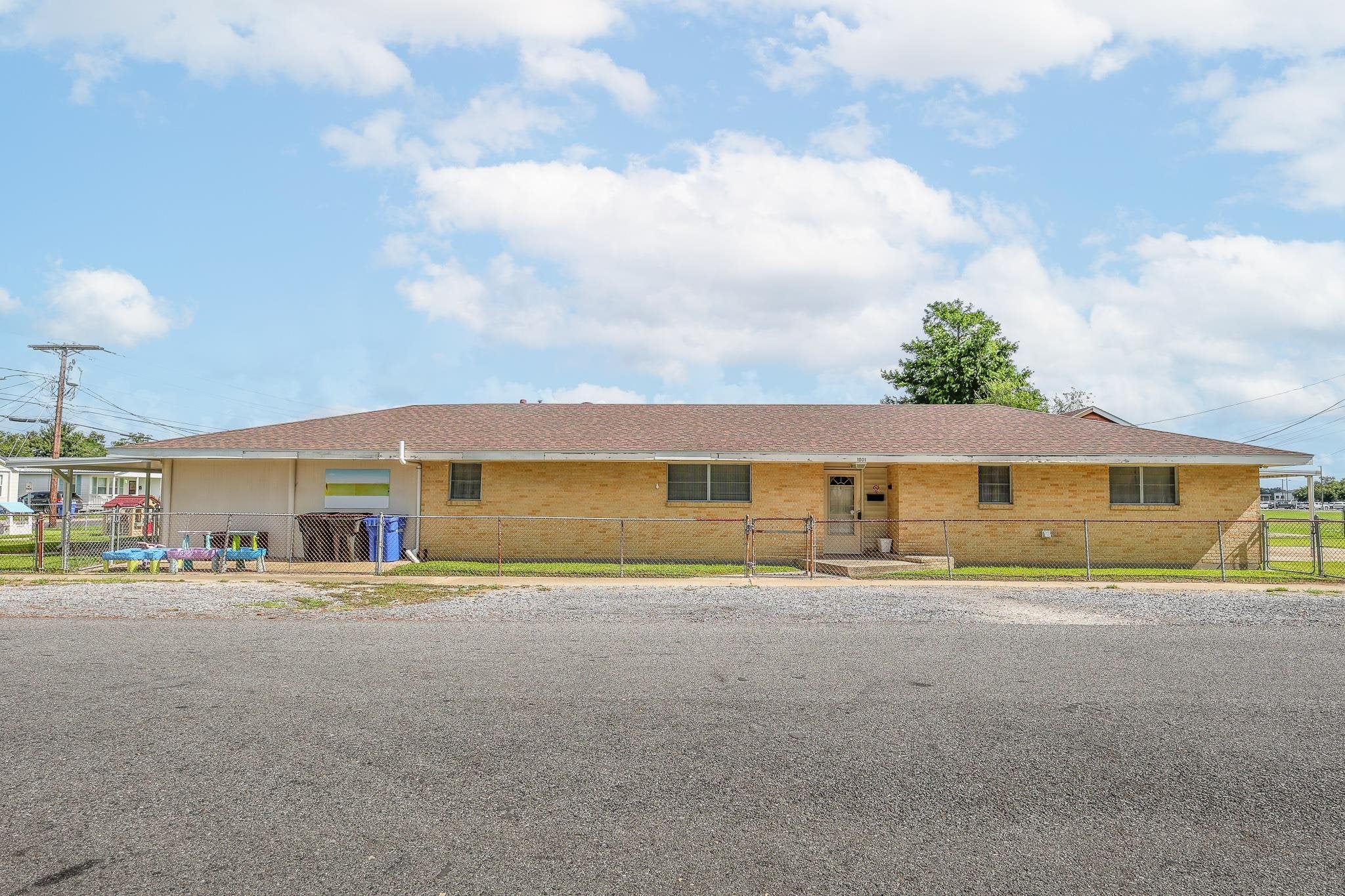 1001 East 12th Street — photo