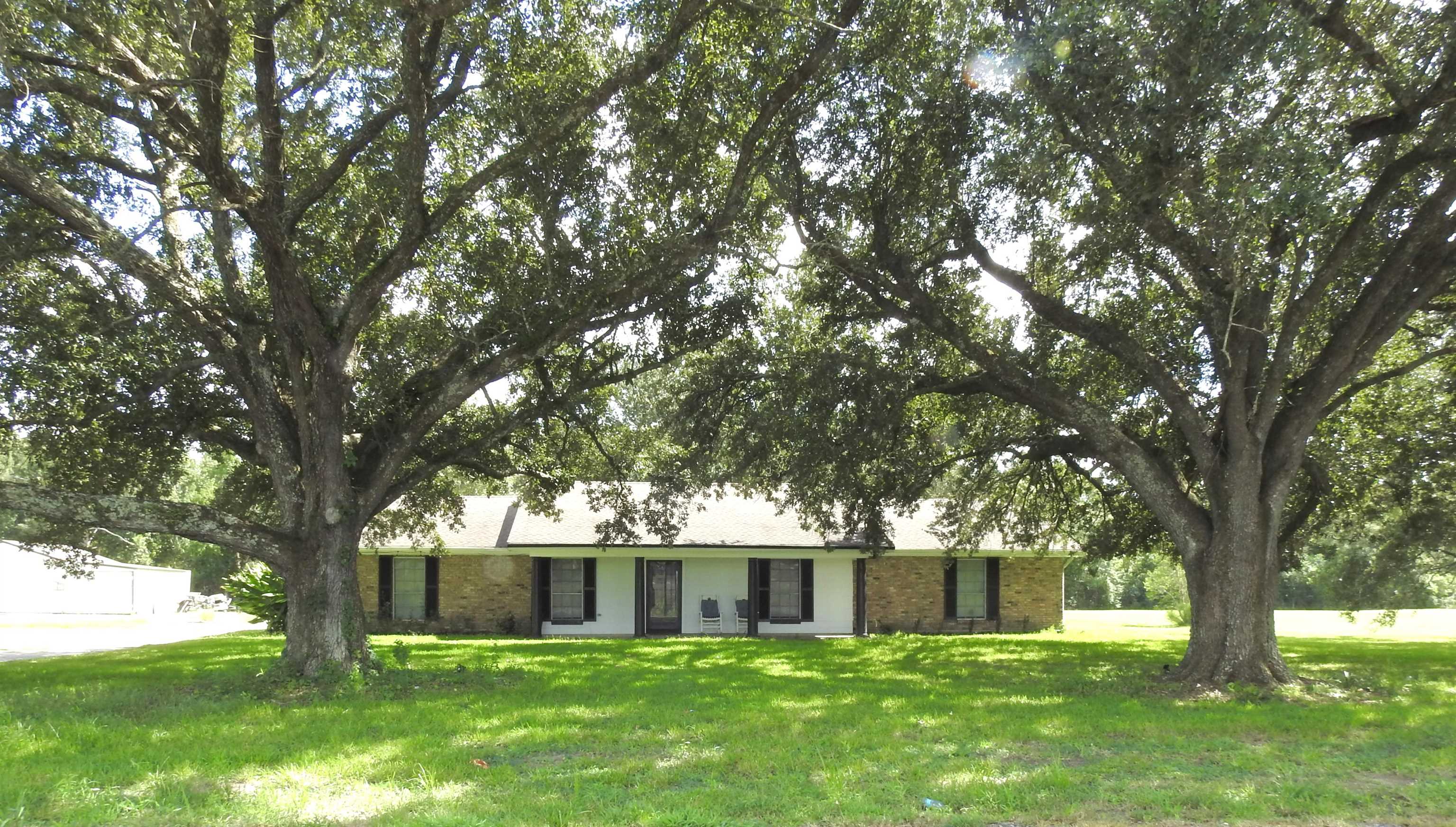 3439 Highway 316 — photo