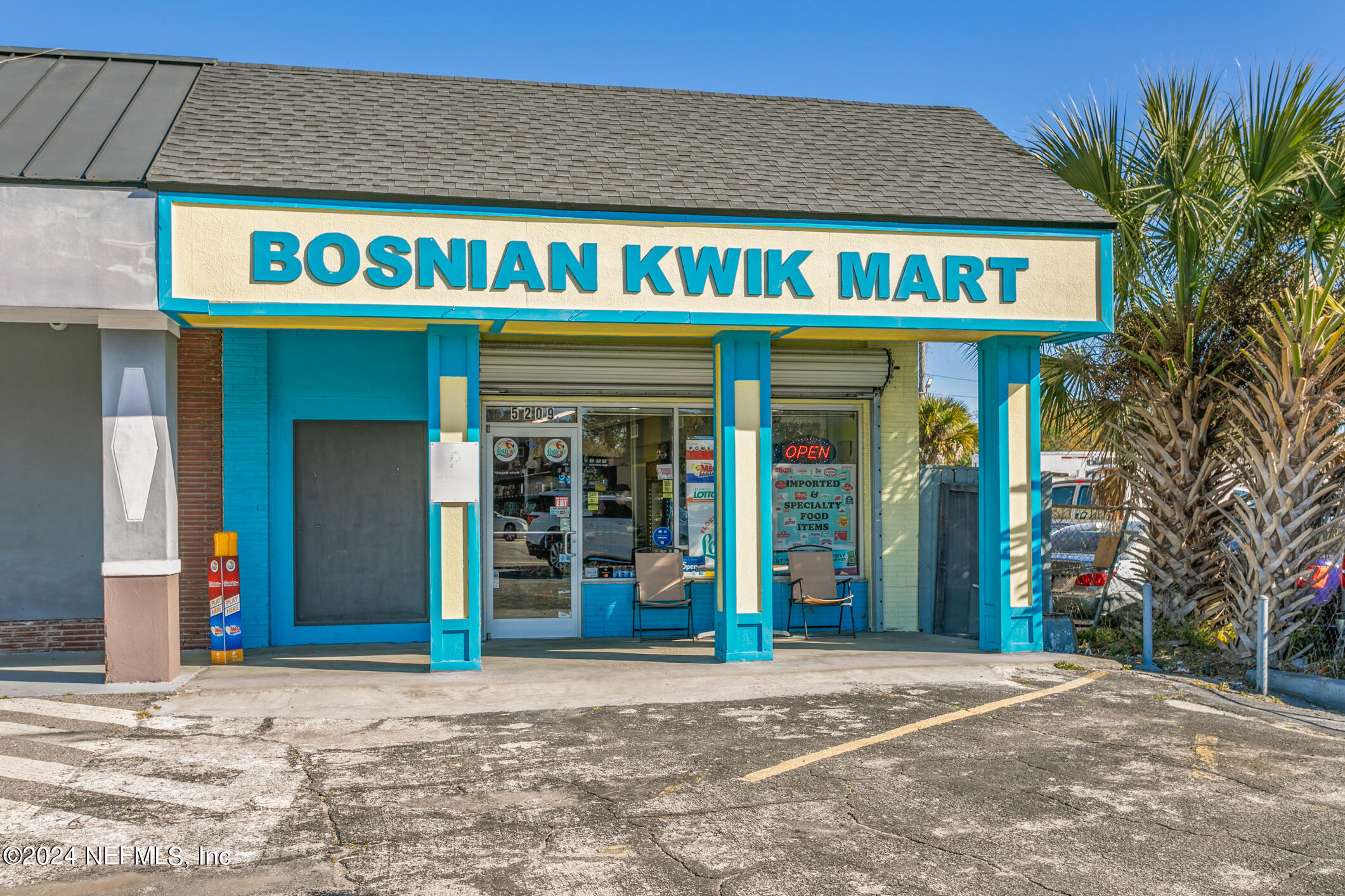 5209 Beach Boulevard 5209 & 5207 — photo