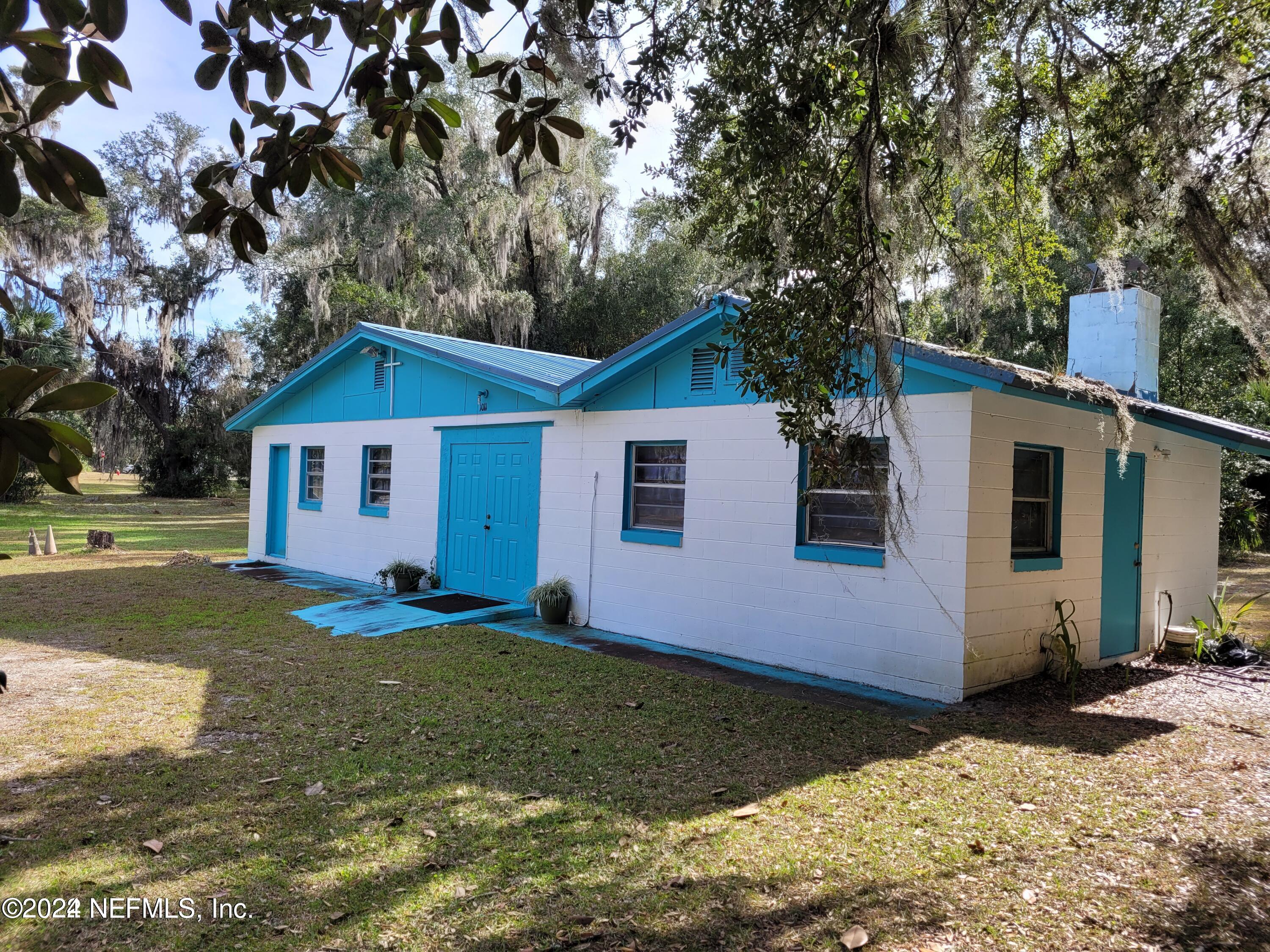 1011 Elm Street — photo