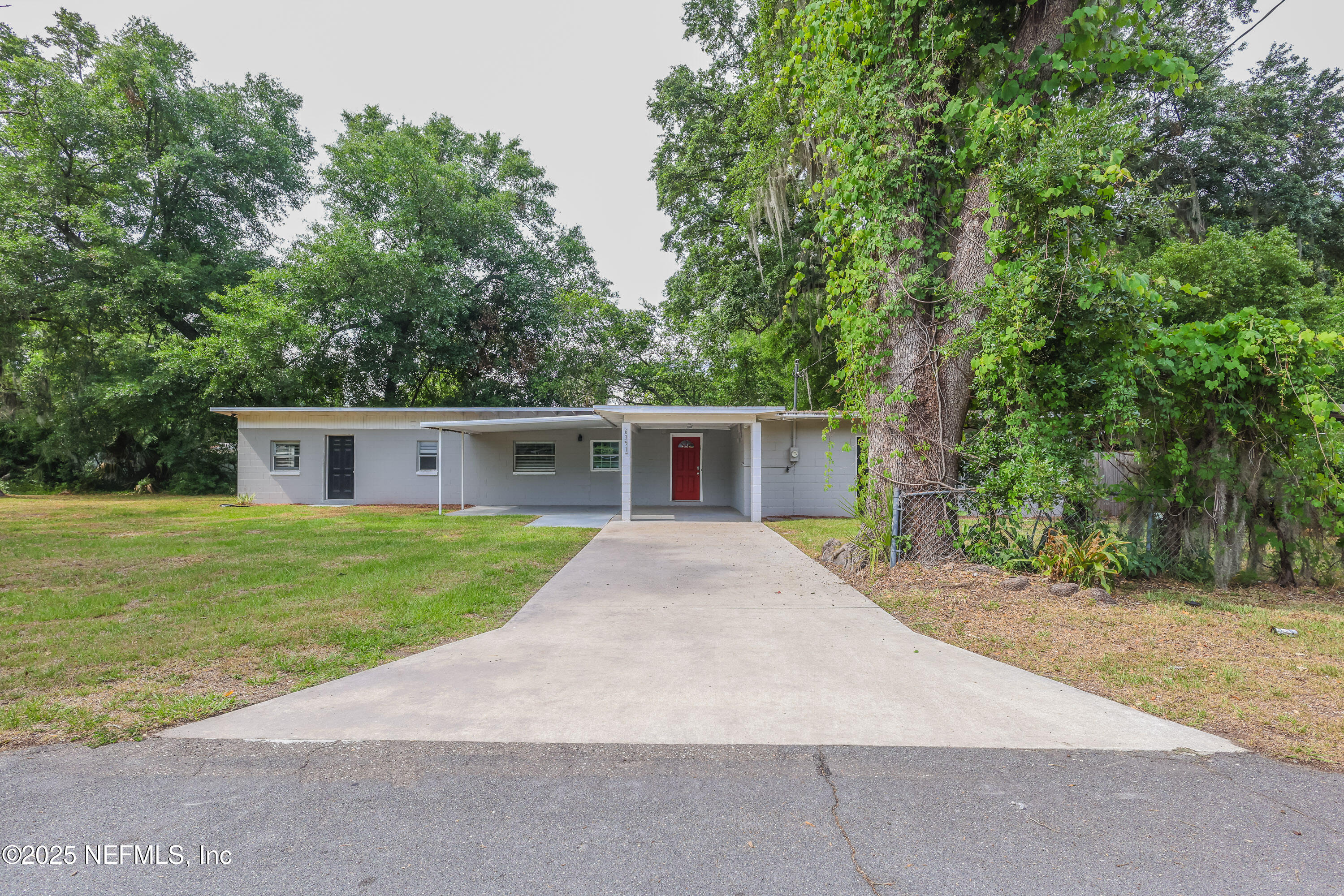 6351 Fabian Drive — photo