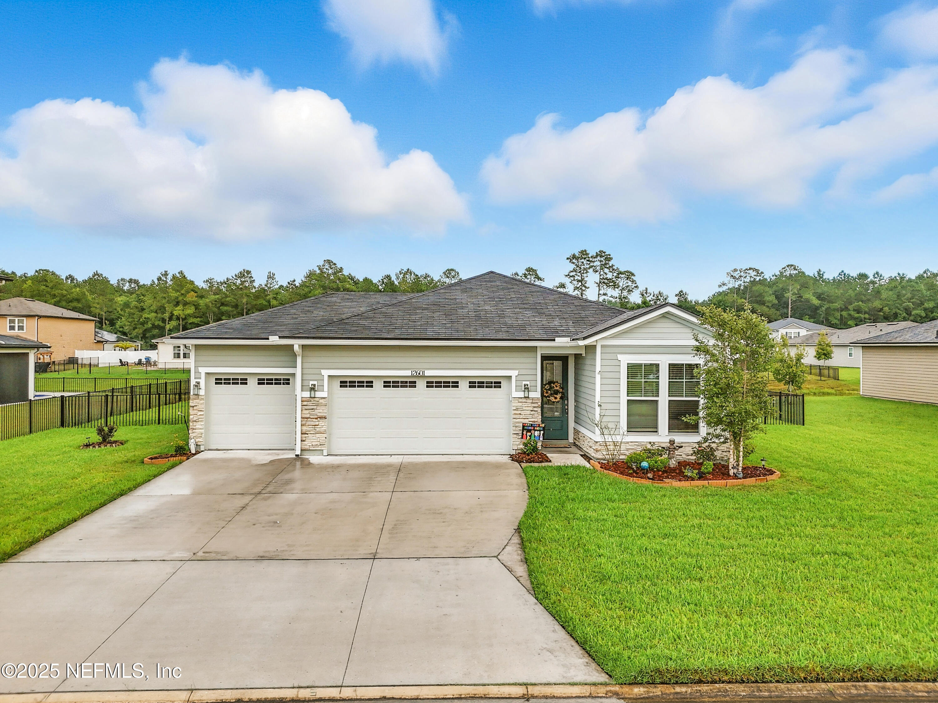 12601 Lake Madison Lane — photo
