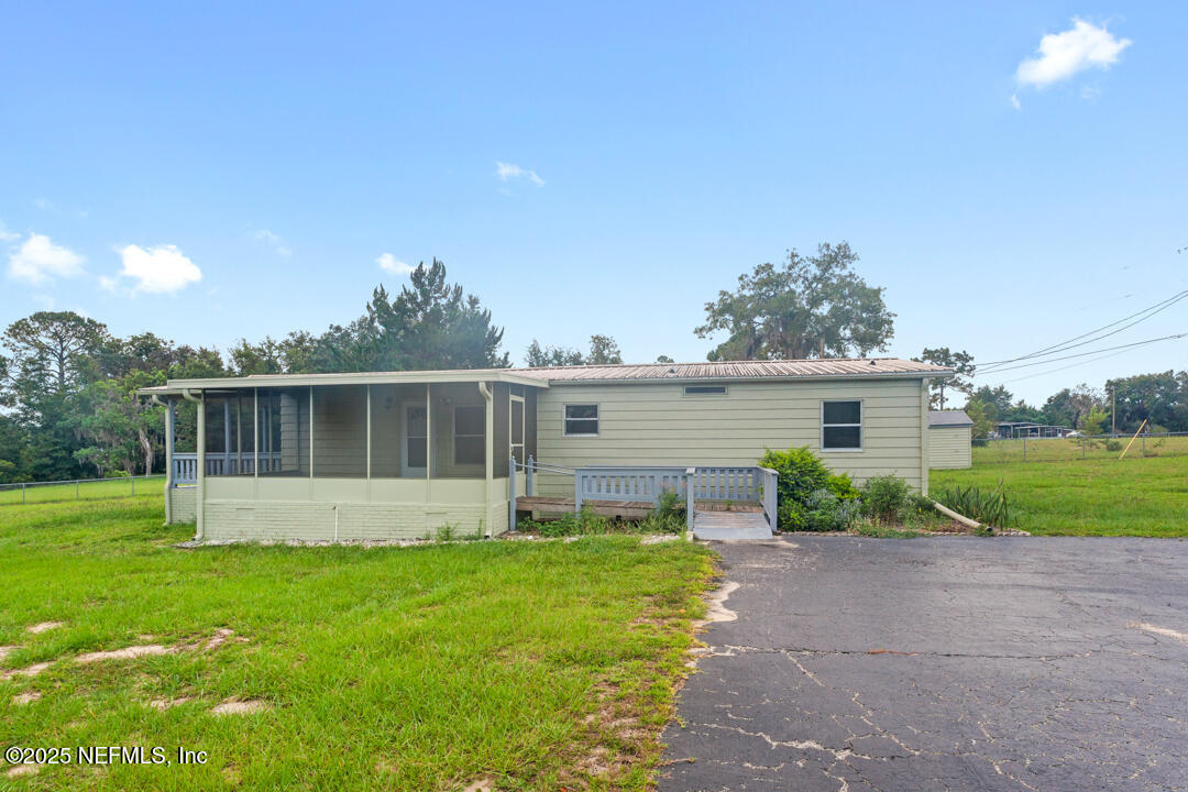 100 Mangels Drive — photo