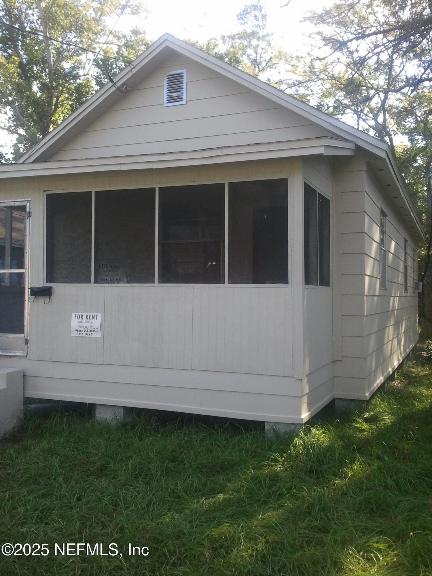 1339 Mt. Herman Street — photo