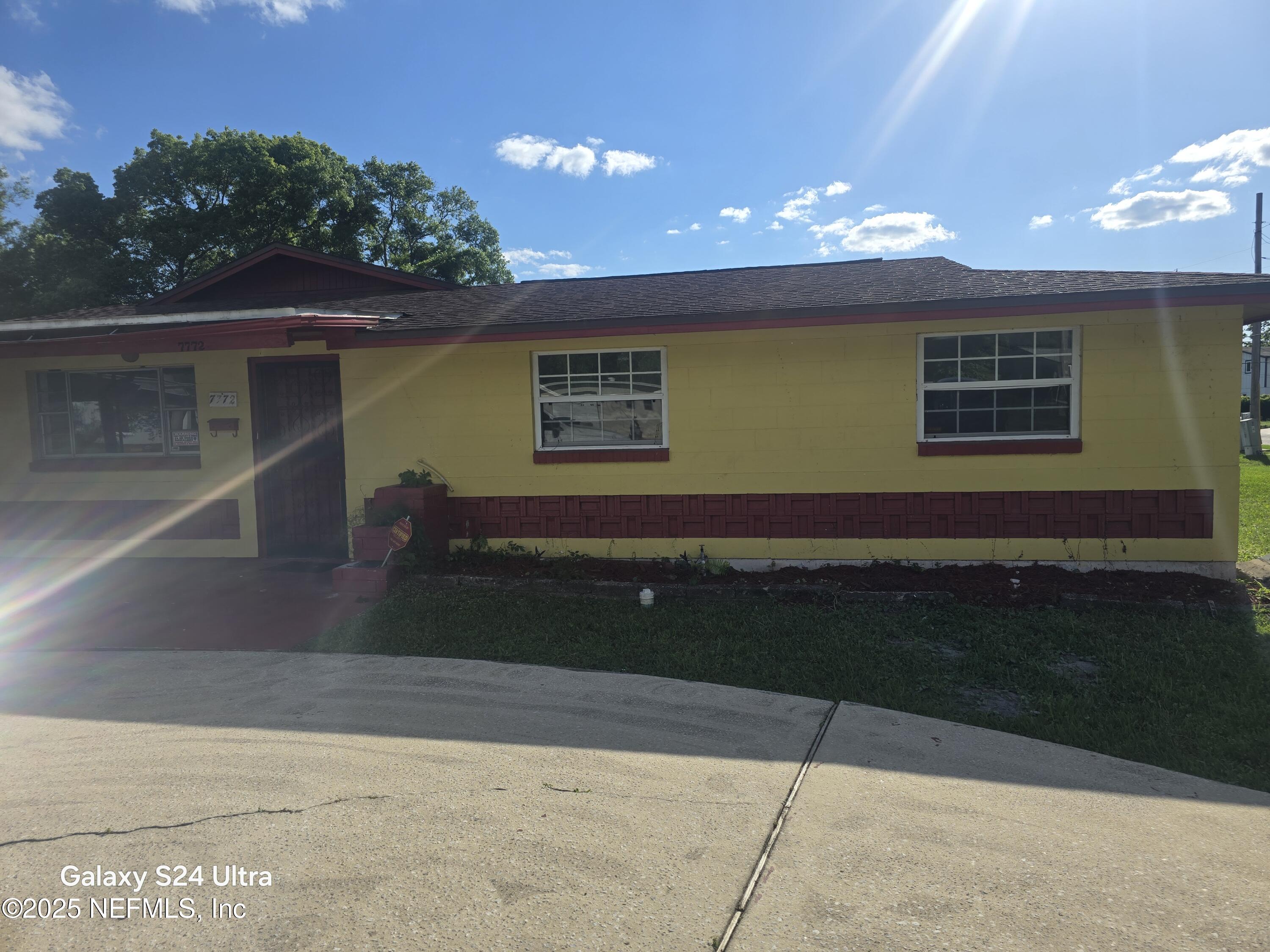 7772 Lake Park Drive — photo