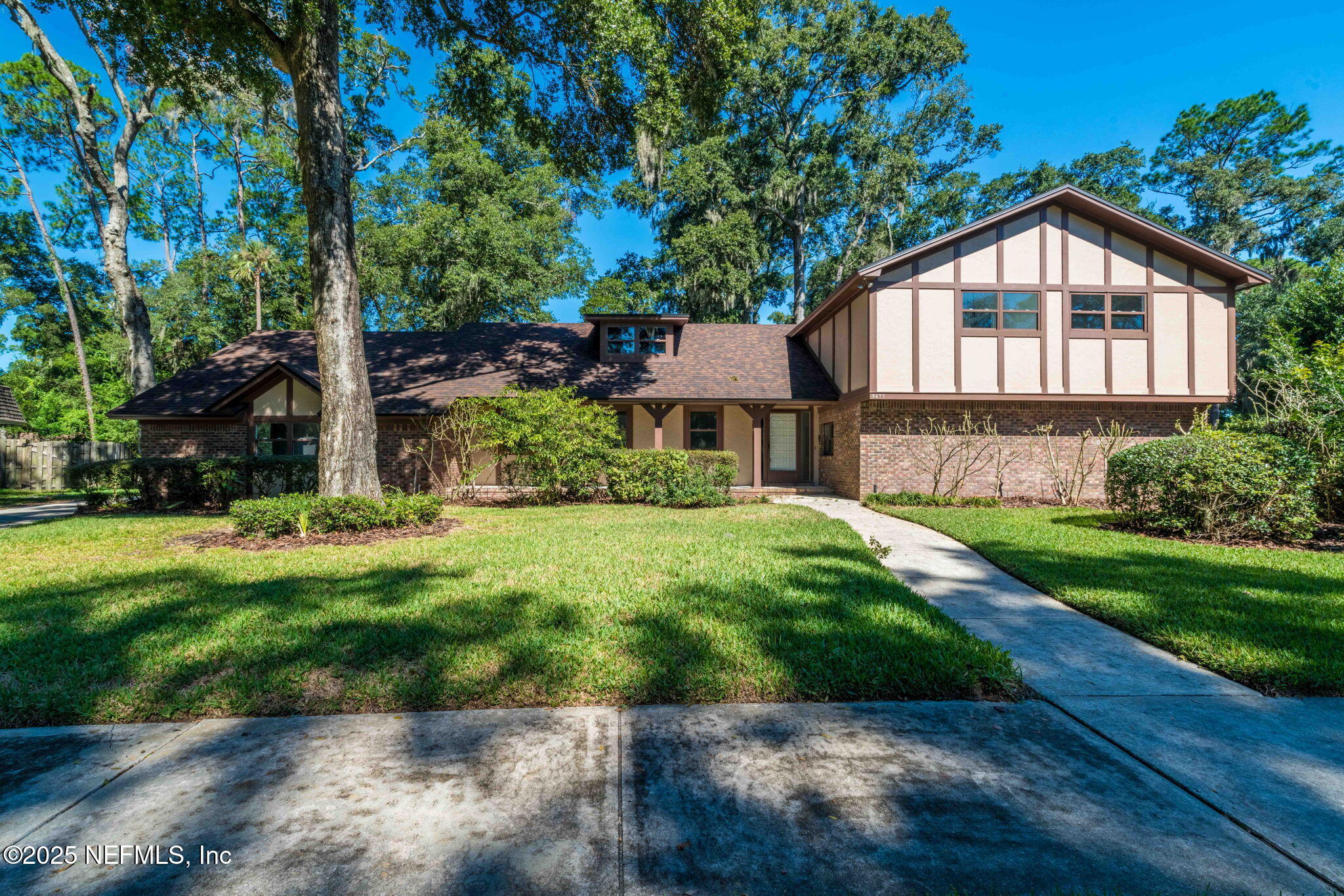 5477 Brightwater Lane — photo