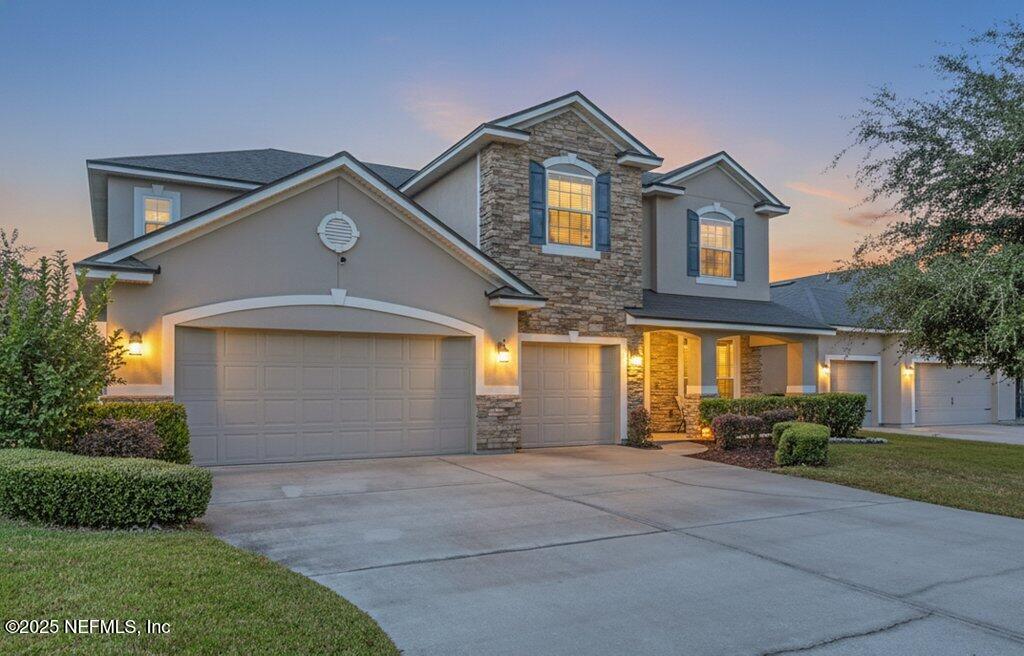 12256 Silverthorn Court — photo